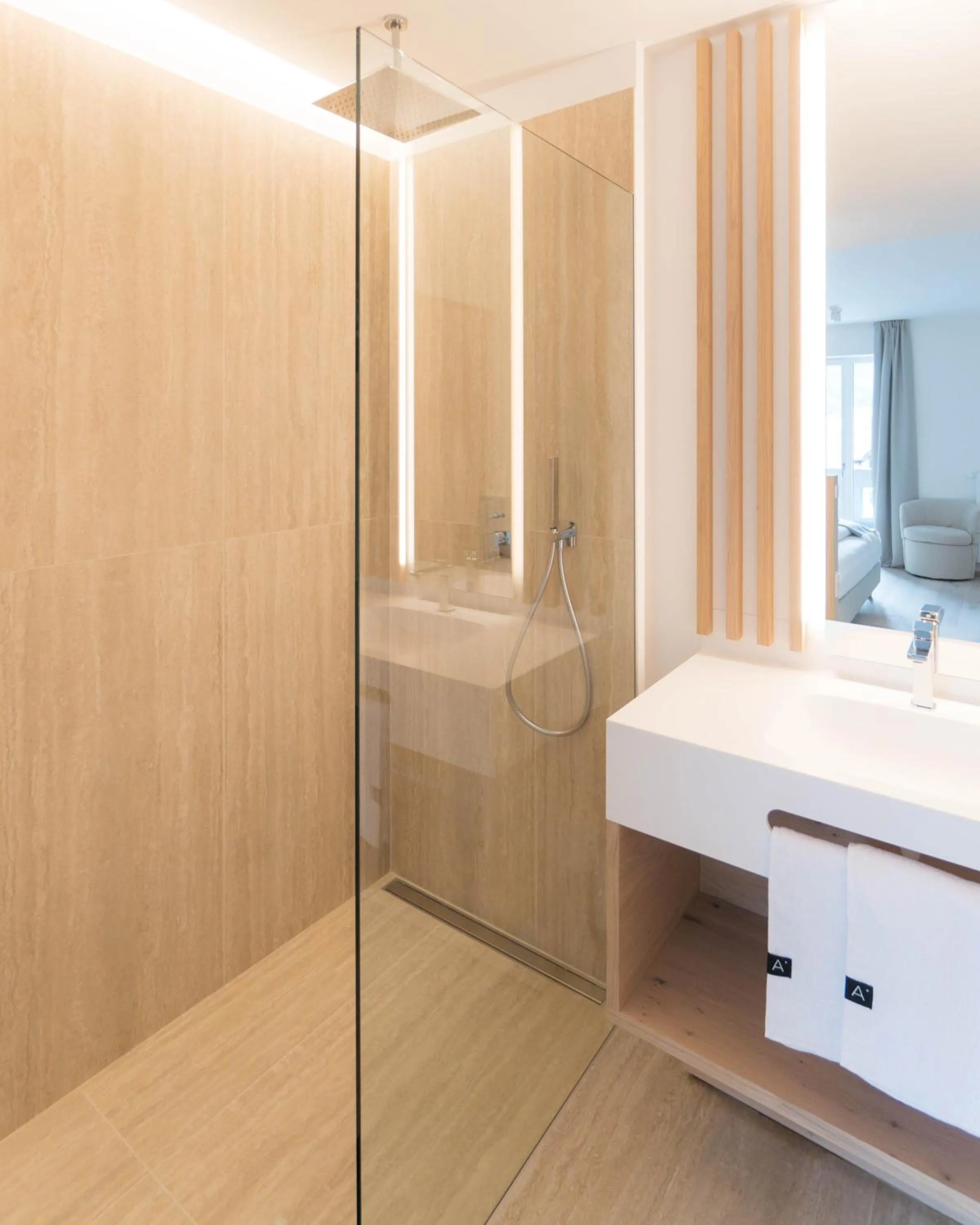 Bathroom, Bed in Anett hotel