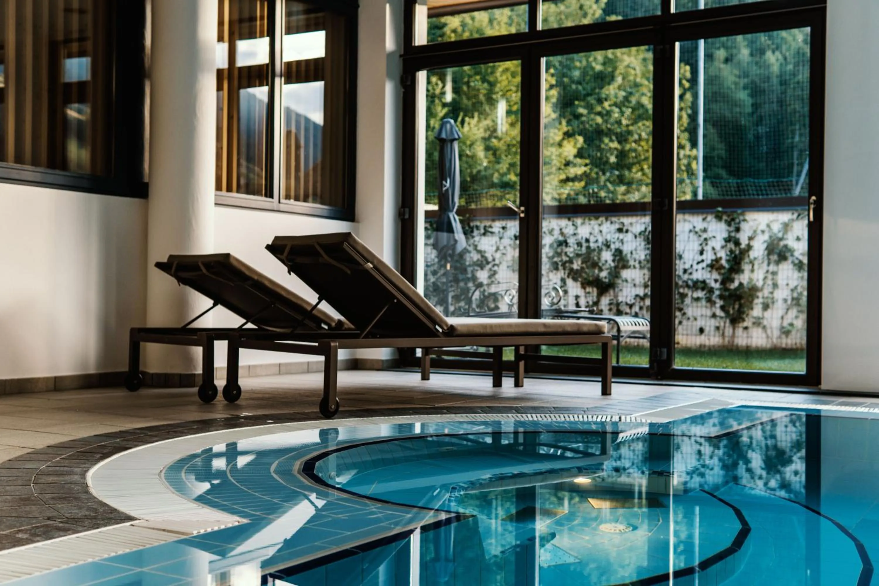 Swimming pool in Anett hotel