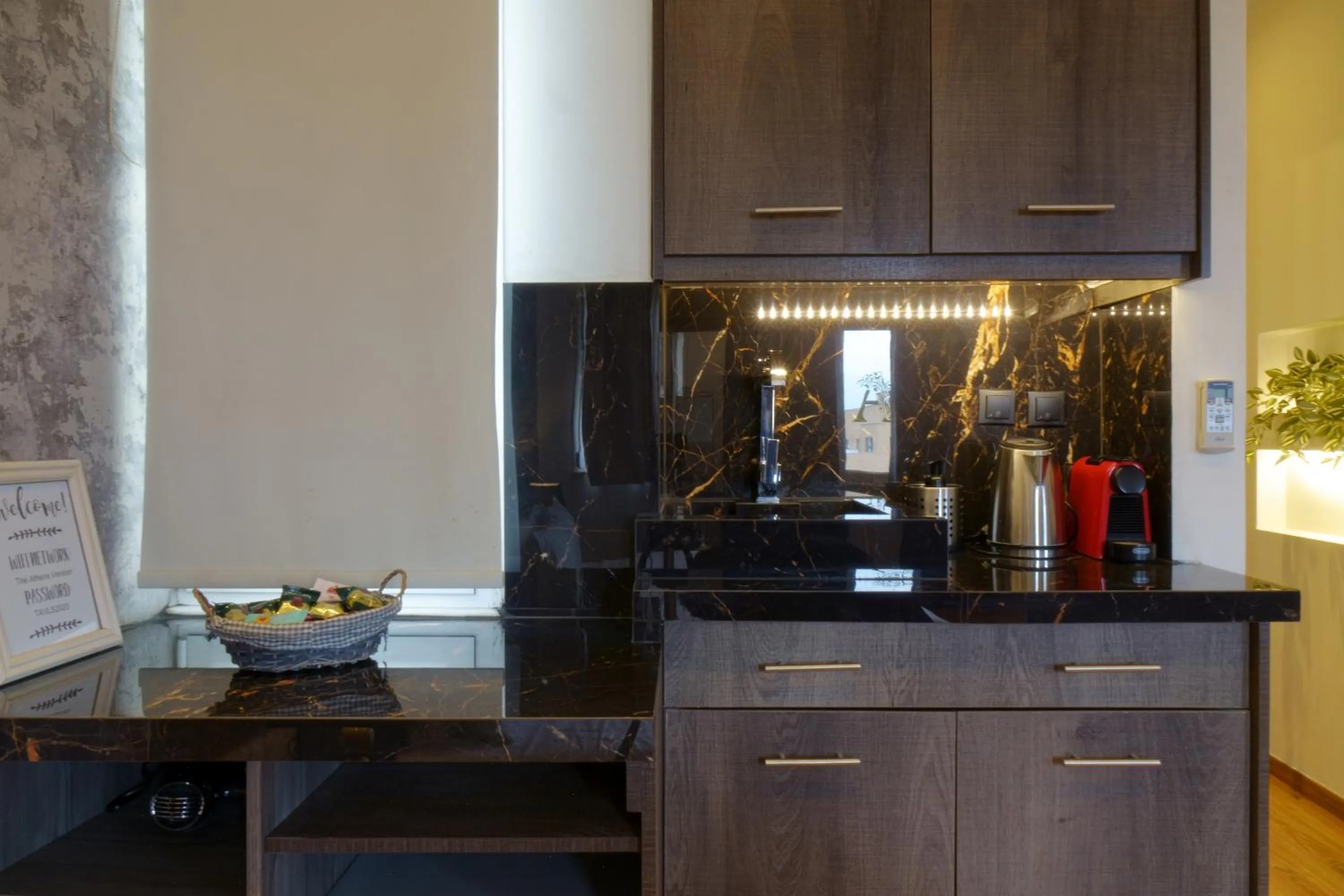 Coffee/tea facilities in The Athens Version Luxury Suites