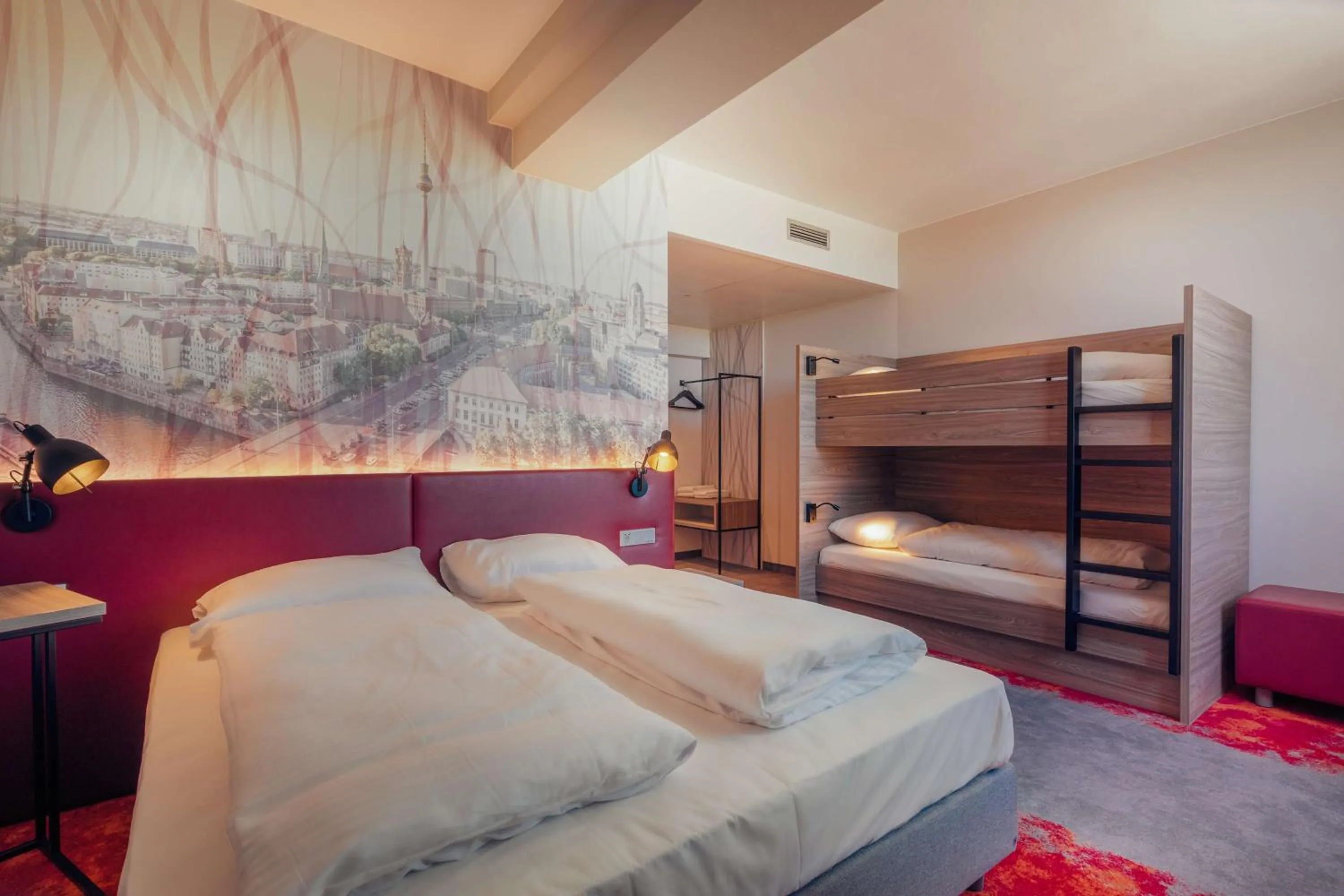 Bedroom, Bed in Campanile Berlin Brandenburg Airport