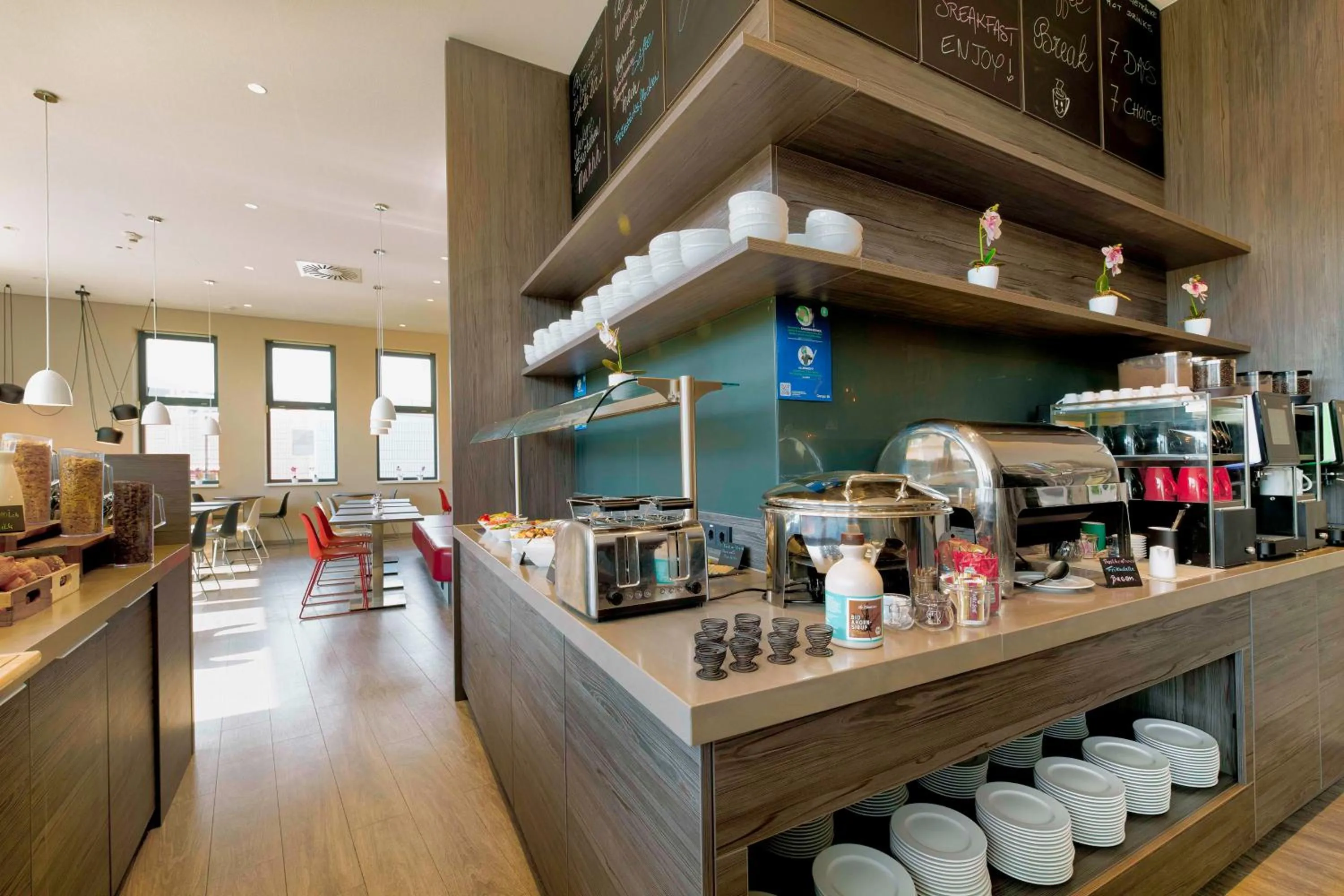 Food and drinks in Campanile Berlin Brandenburg Airport