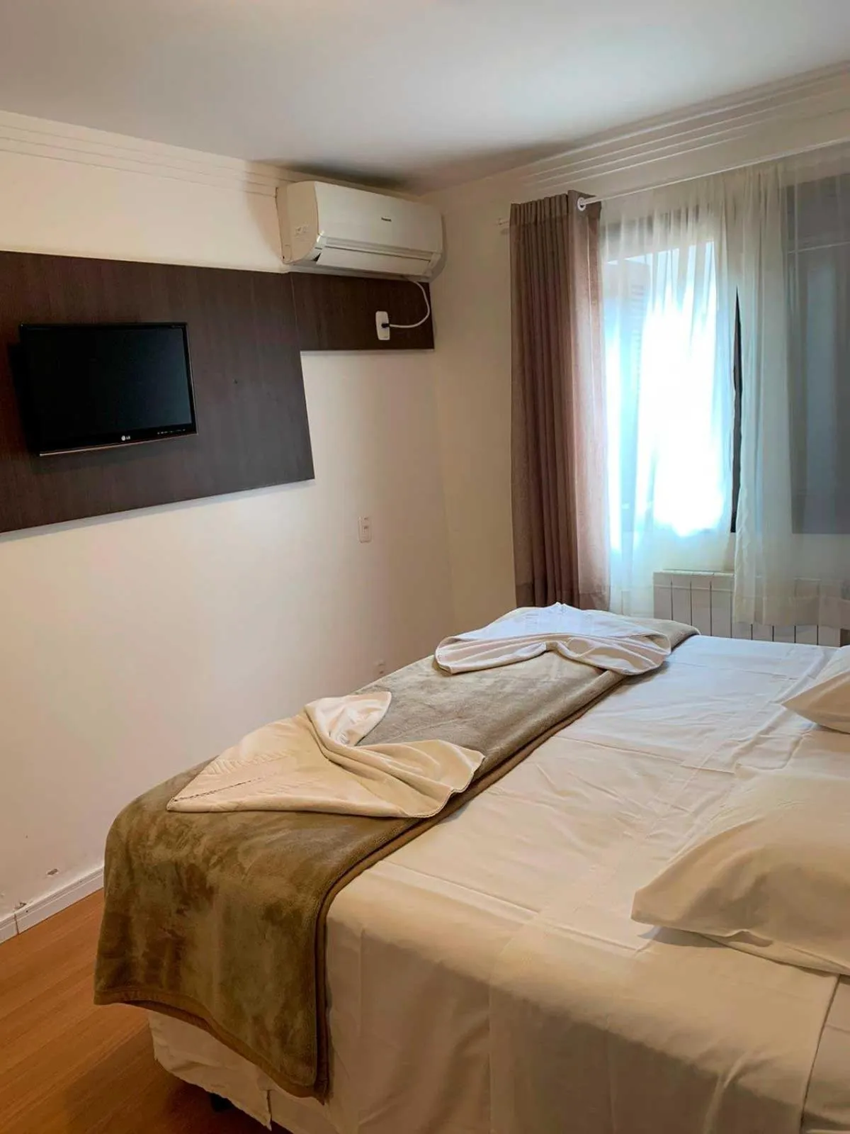 Bed in Hotel San Lucas