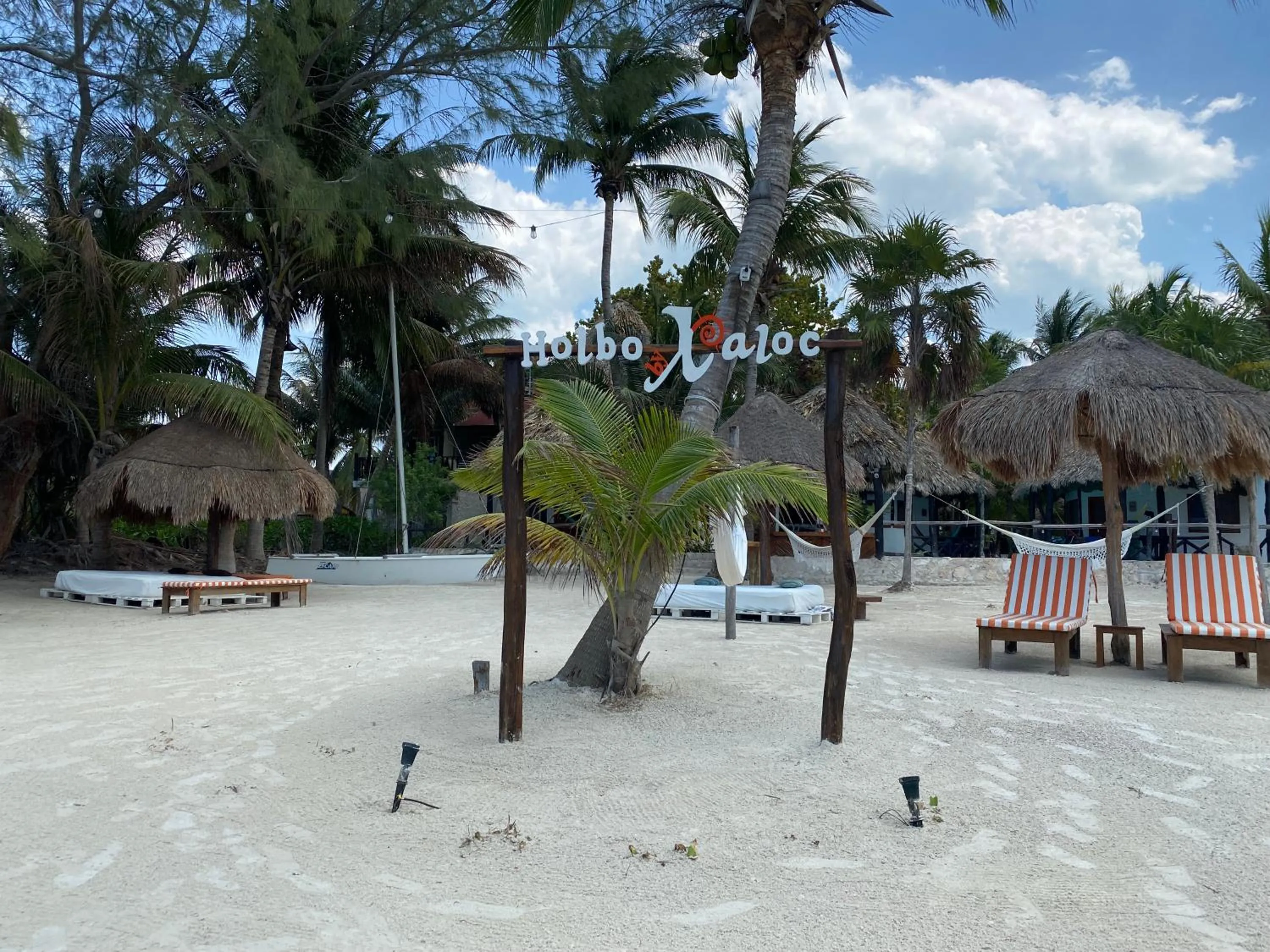 Beach in Holbox by Xaloc