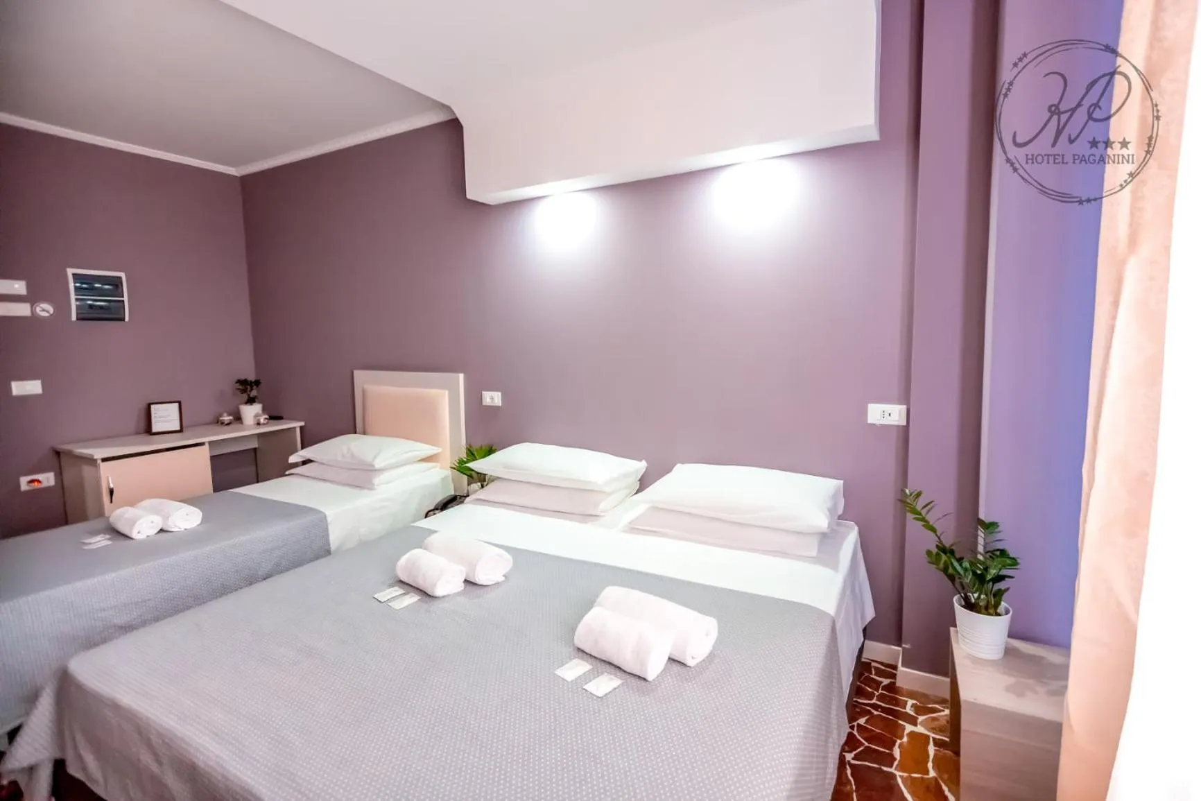 Property logo or sign, Bed in Hotel Paganini