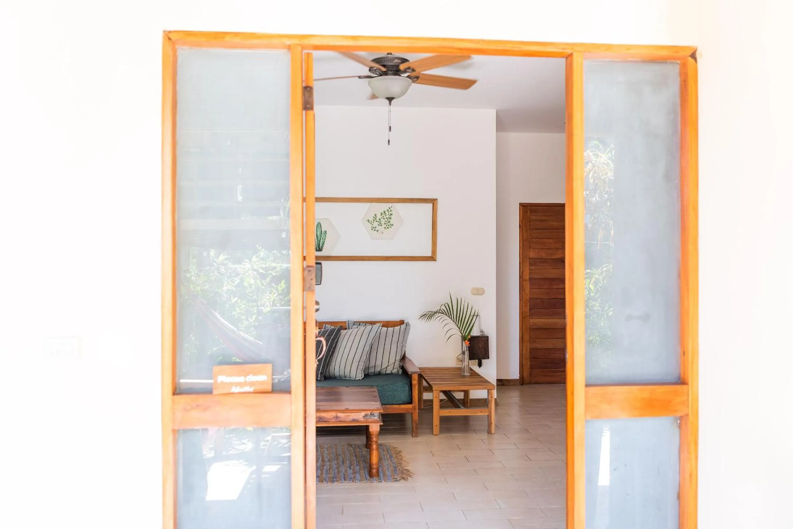 Nautilus Surf & Yoga Villas Santa Teresa