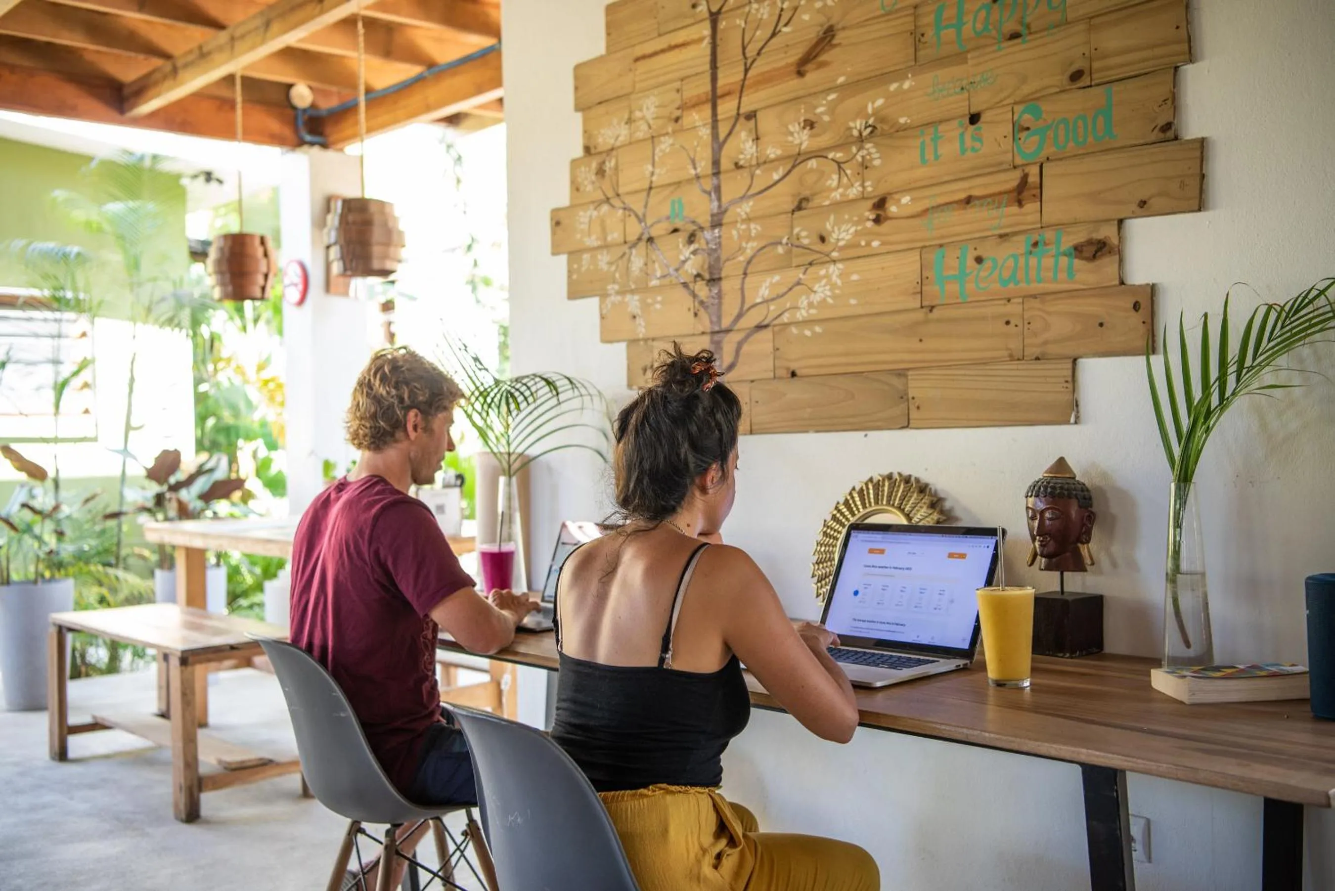 Nautilus Surf & Yoga Villas Santa Teresa