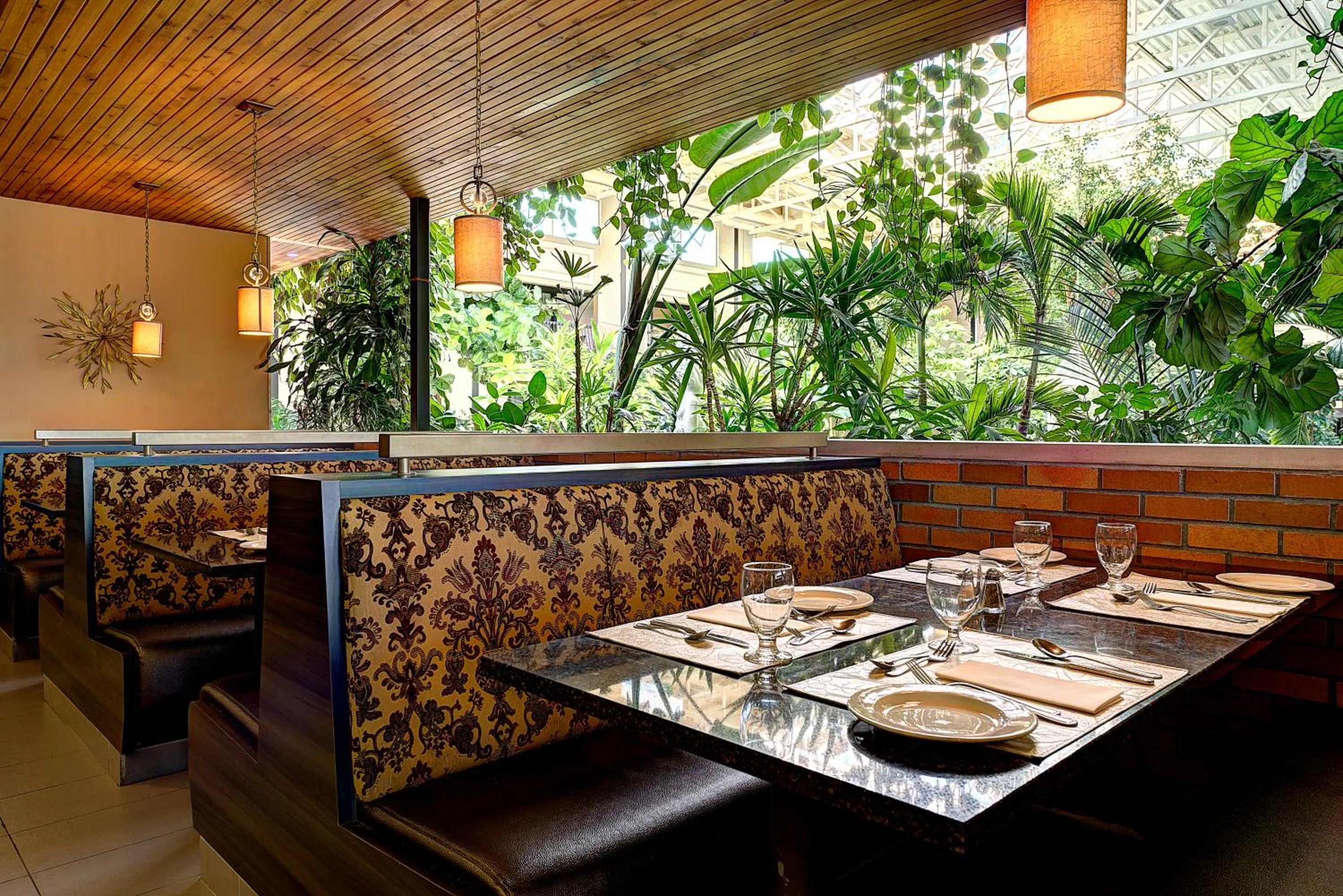 Restaurant/places to eat in Hotel L'Oiseliere Montmagny