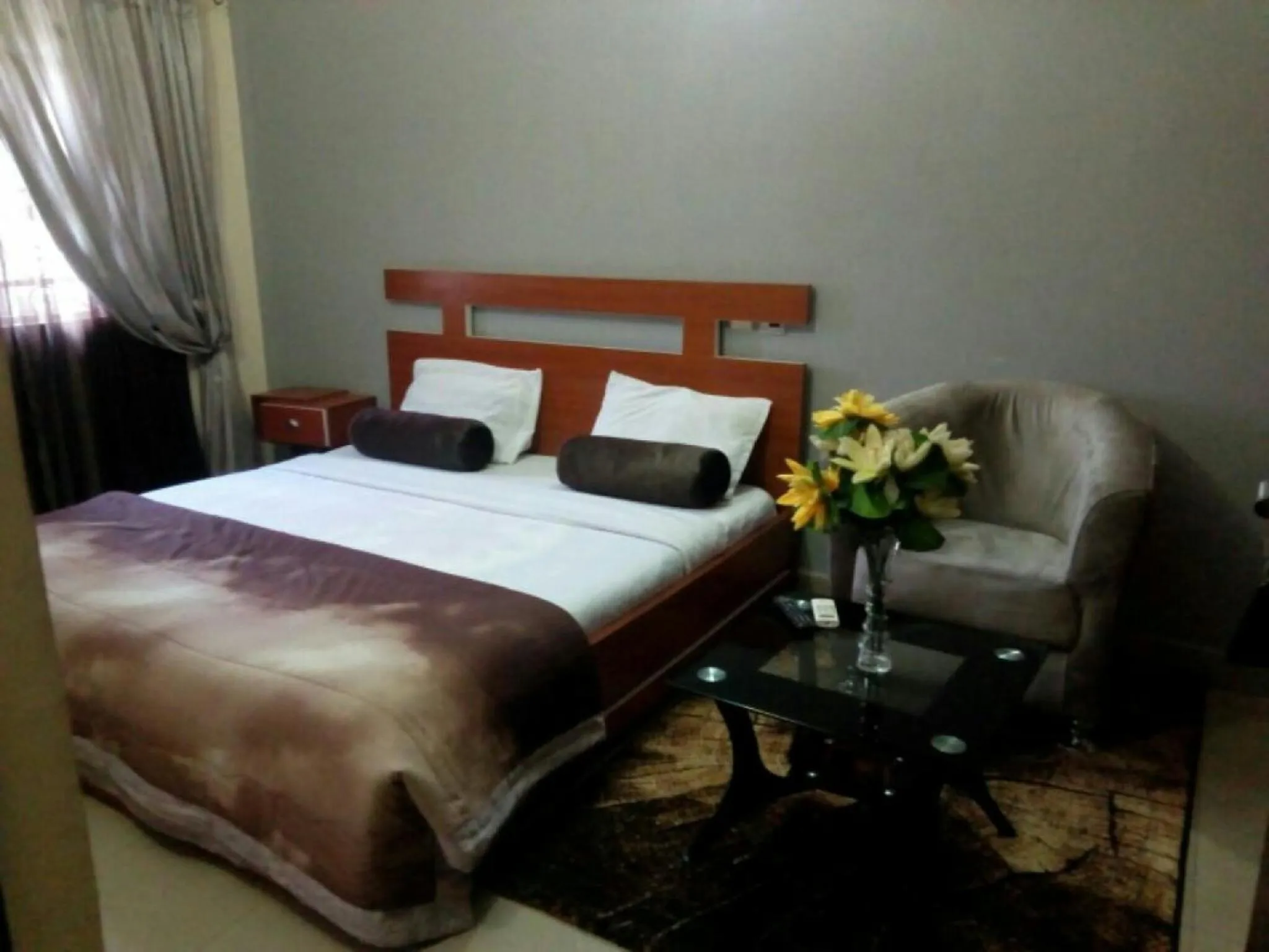 Bed in Villa Nuee Hotel & Suites Utako, Abuja