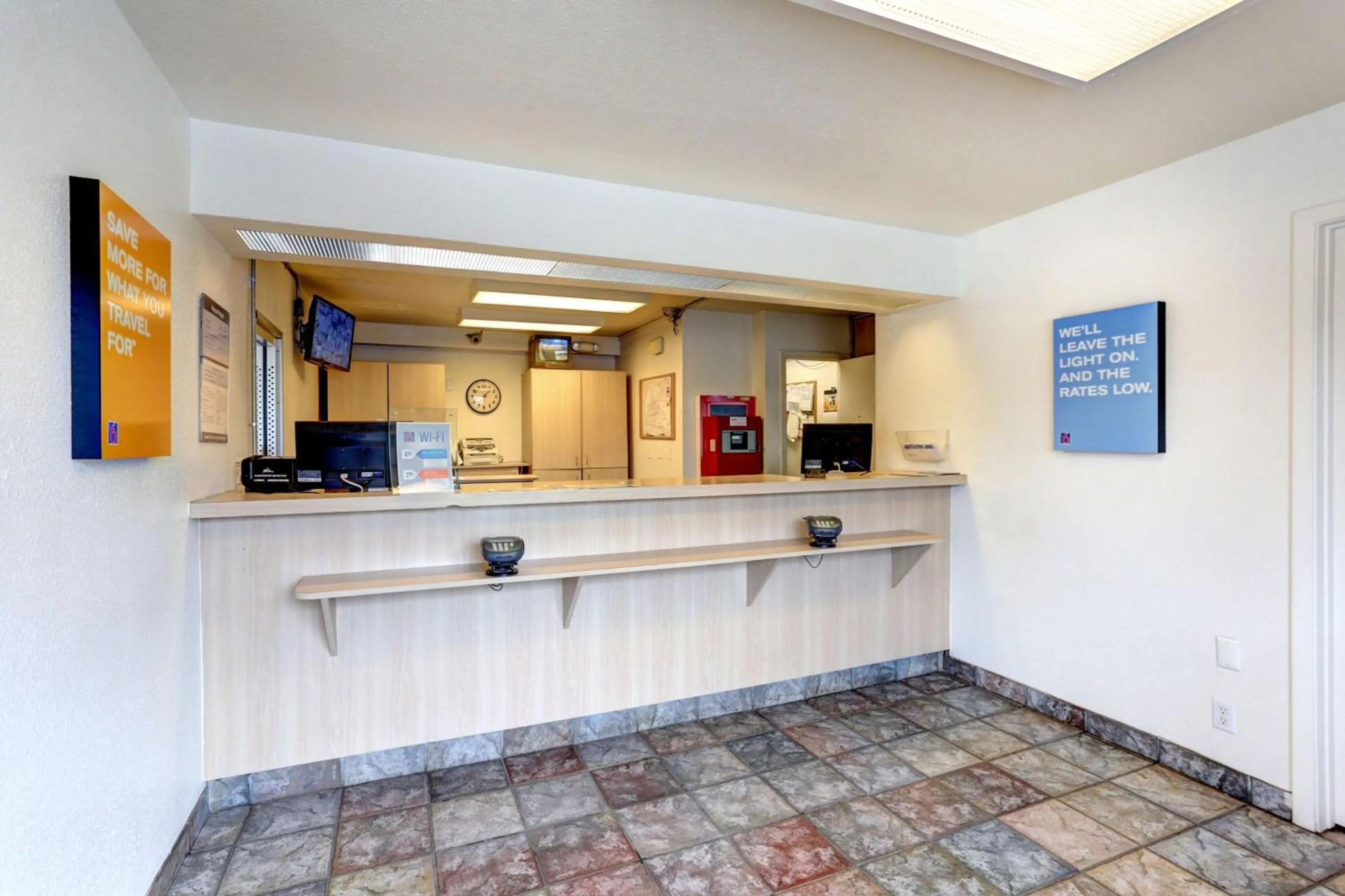 Lobby or reception in Motel 6 Jonesboro