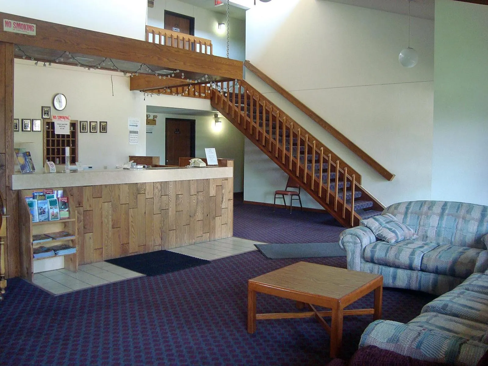 Lobby or reception in AmeriVu Inn & Suites-Avon