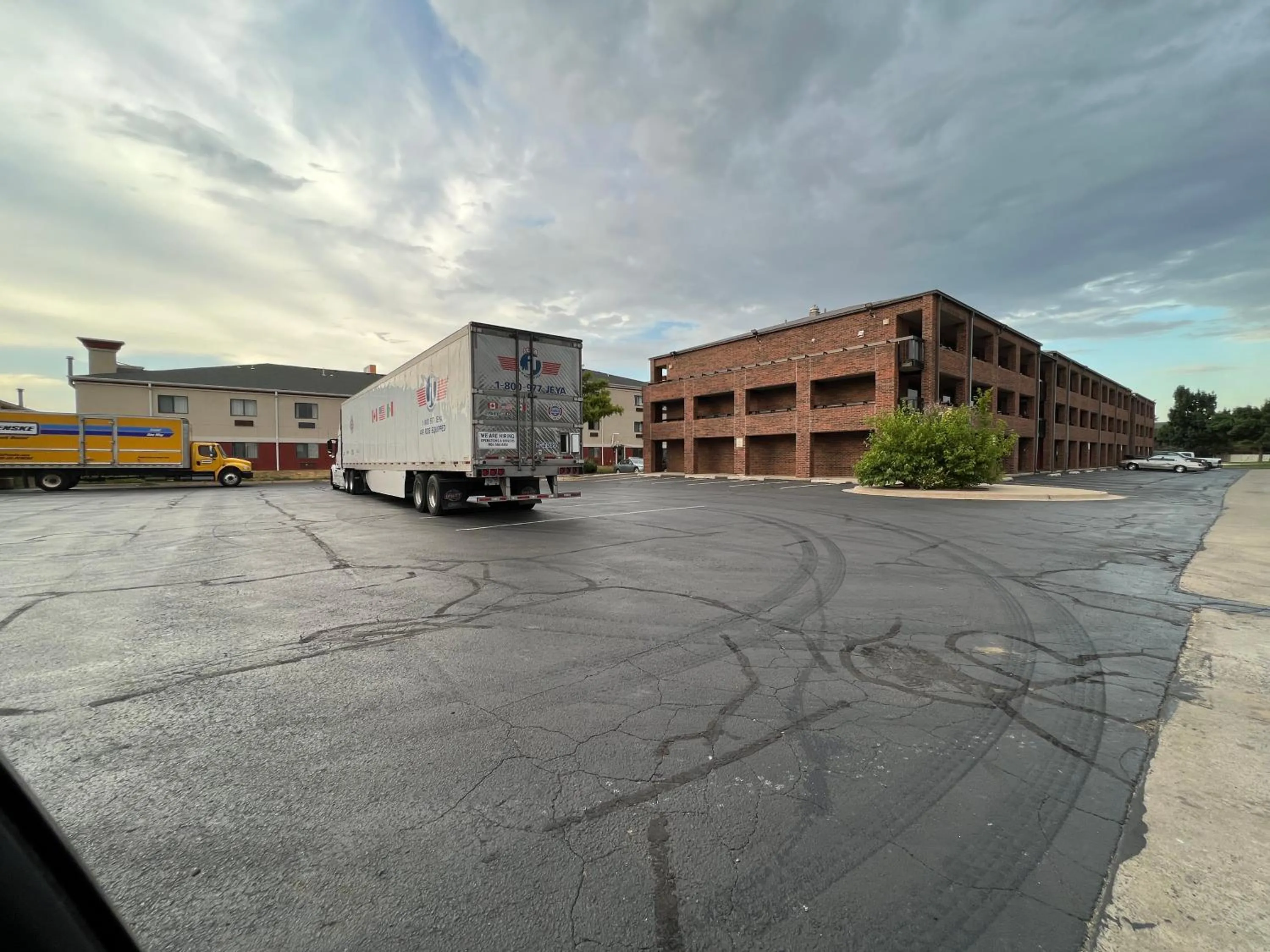 Property building in Motel 6 Oklahoma City OK Fairgrounds West