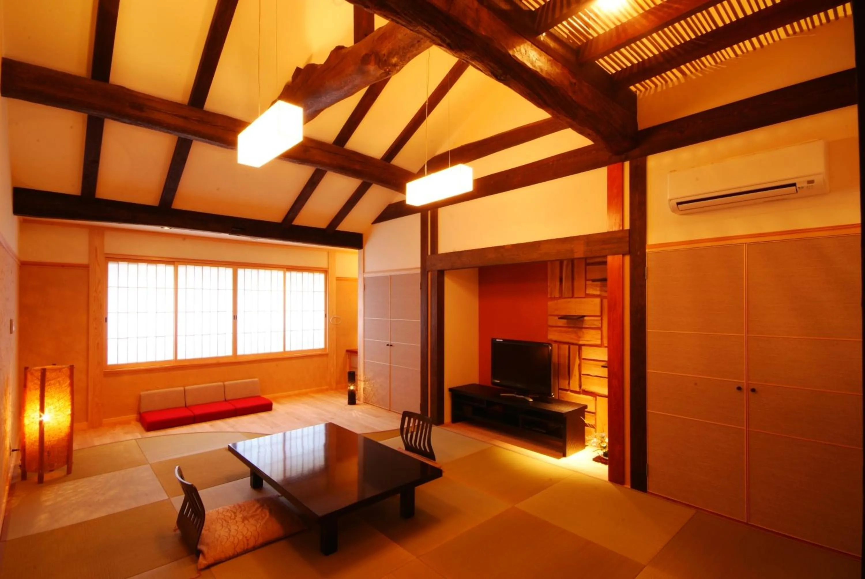 Photo of the whole room in Kinosaki Onsen Tajimaya