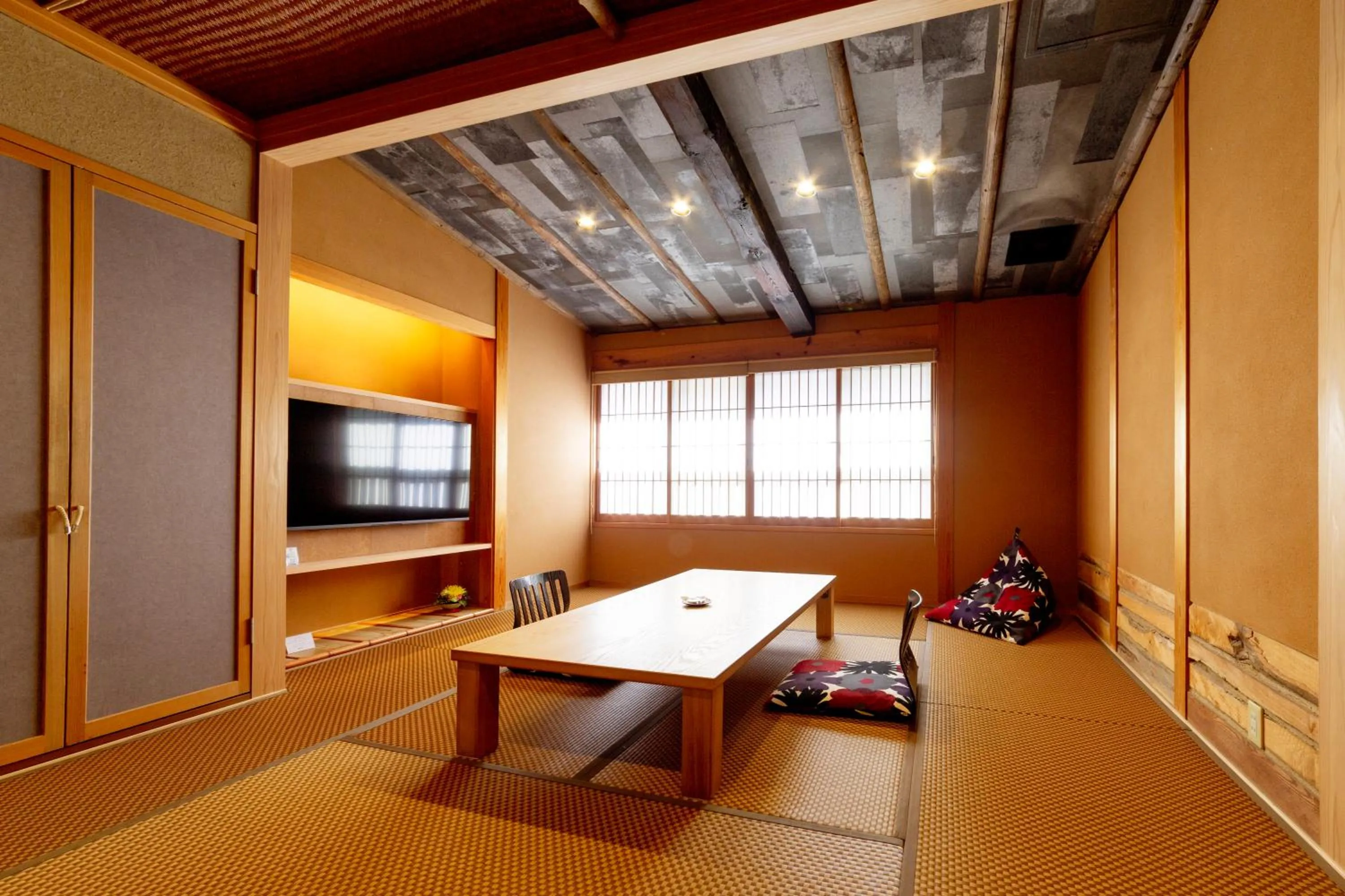 城崎温泉 但馬屋-Tajimaya-