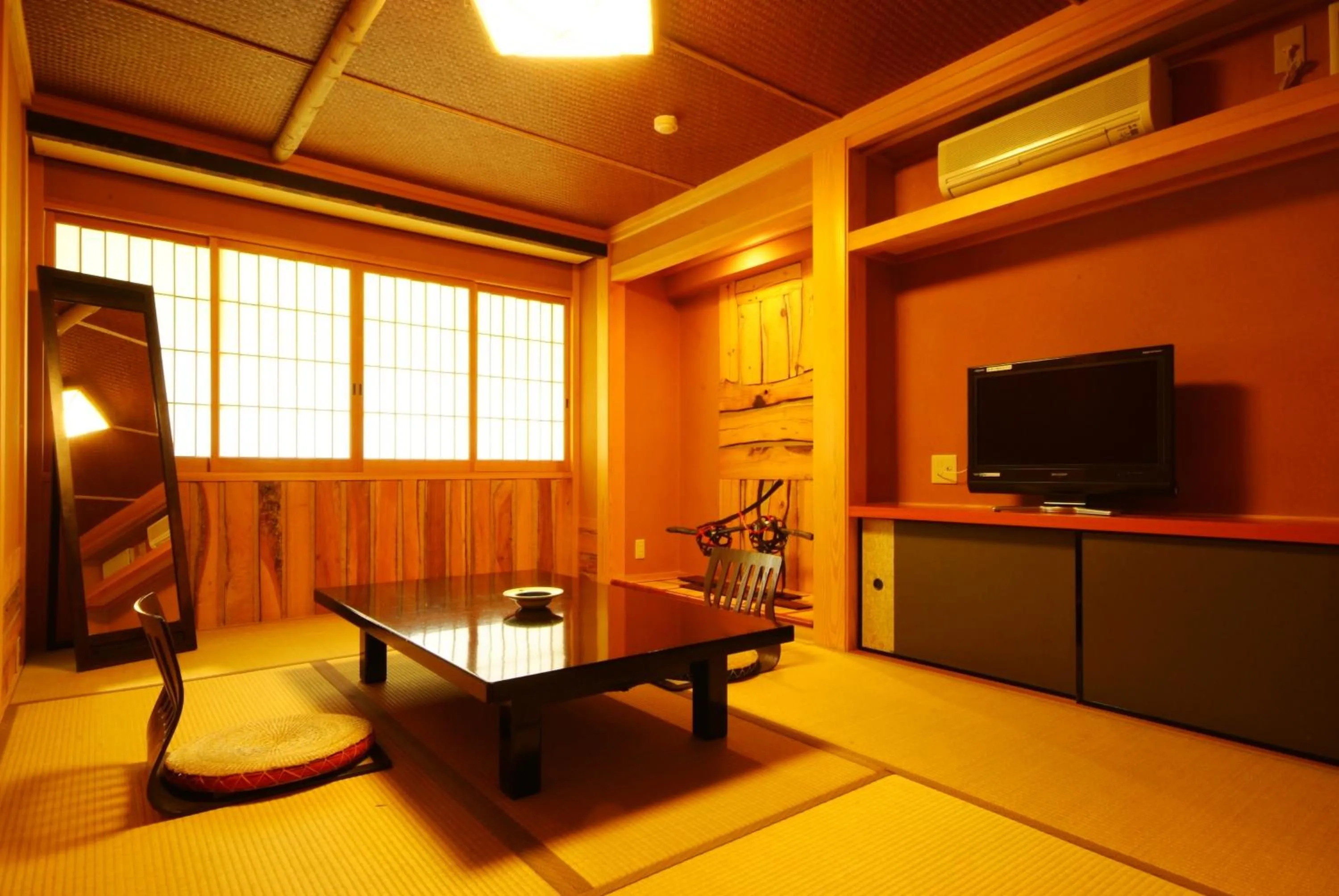 Photo of the whole room in Kinosaki Onsen Tajimaya