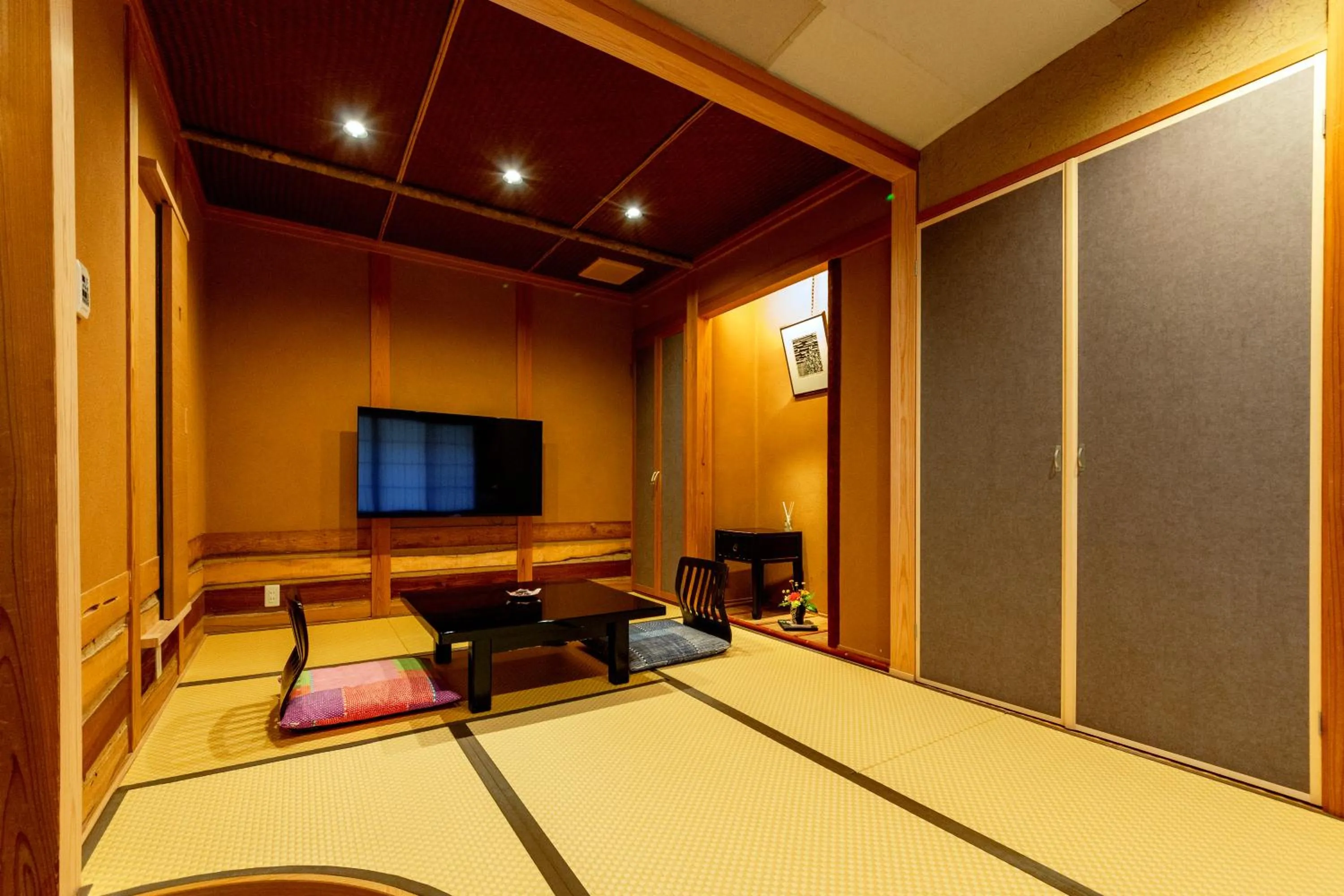 城崎温泉 但馬屋-Tajimaya-