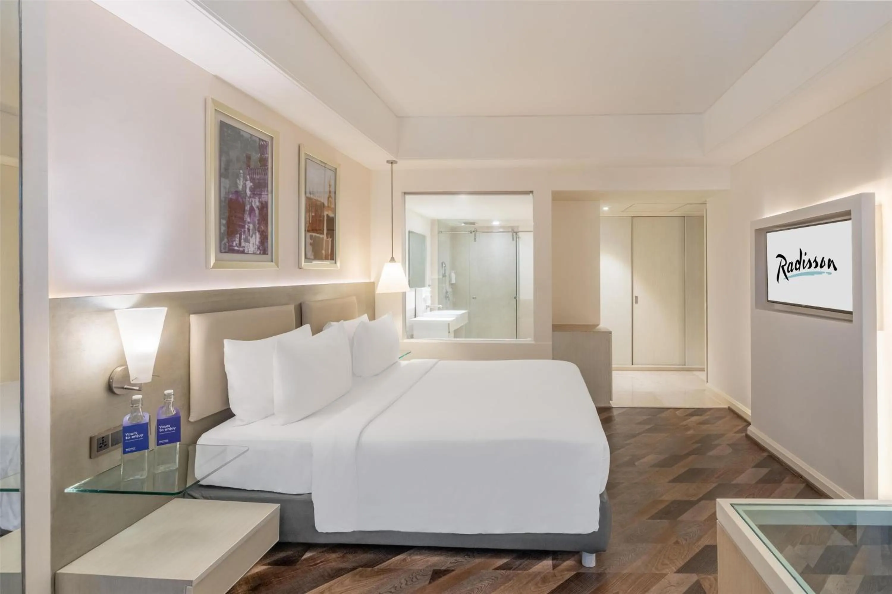 Photo of the whole room, Bed in Radisson Hyderabad Hitec City