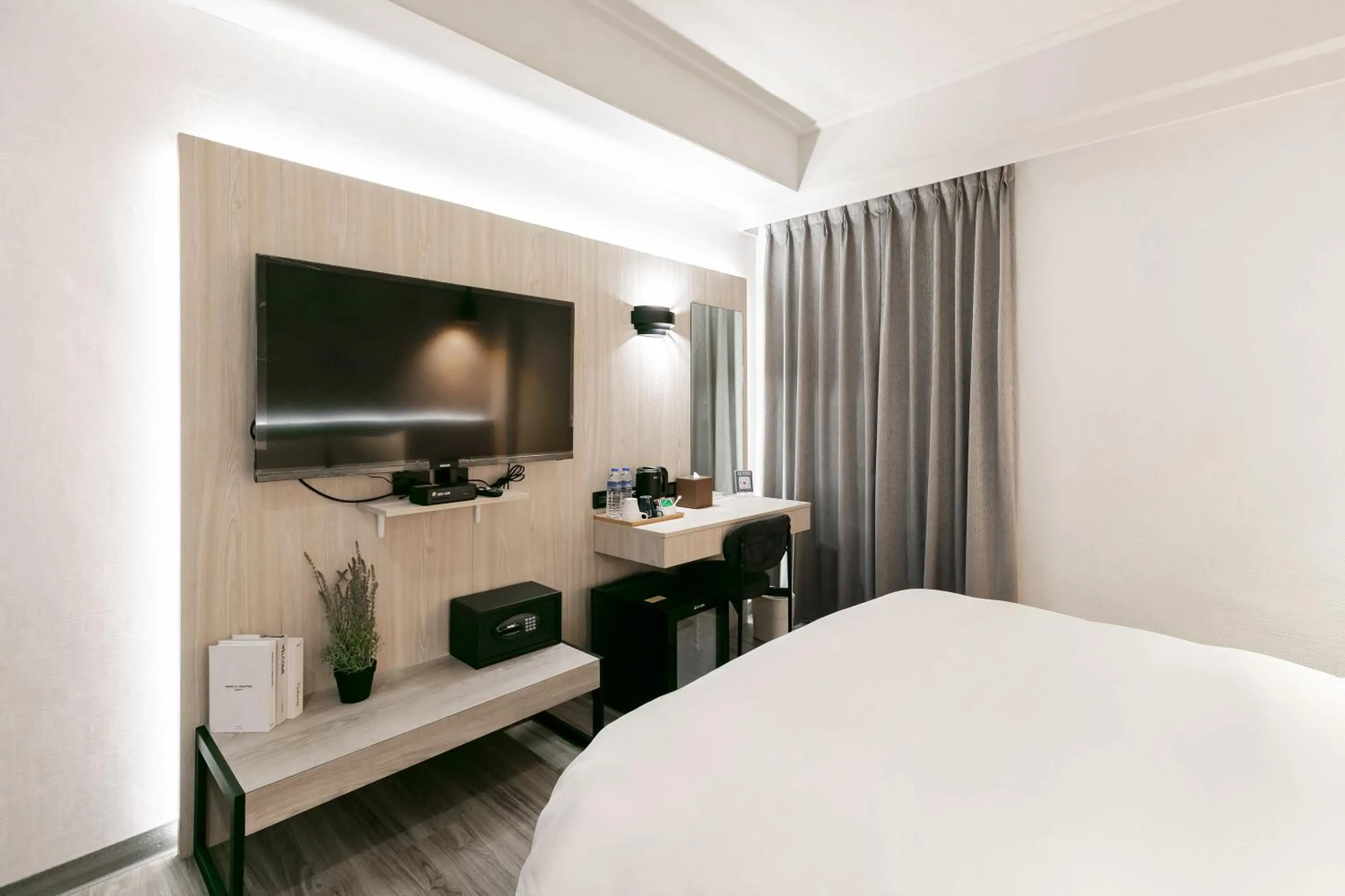 Bed in Dolamanco Hotel