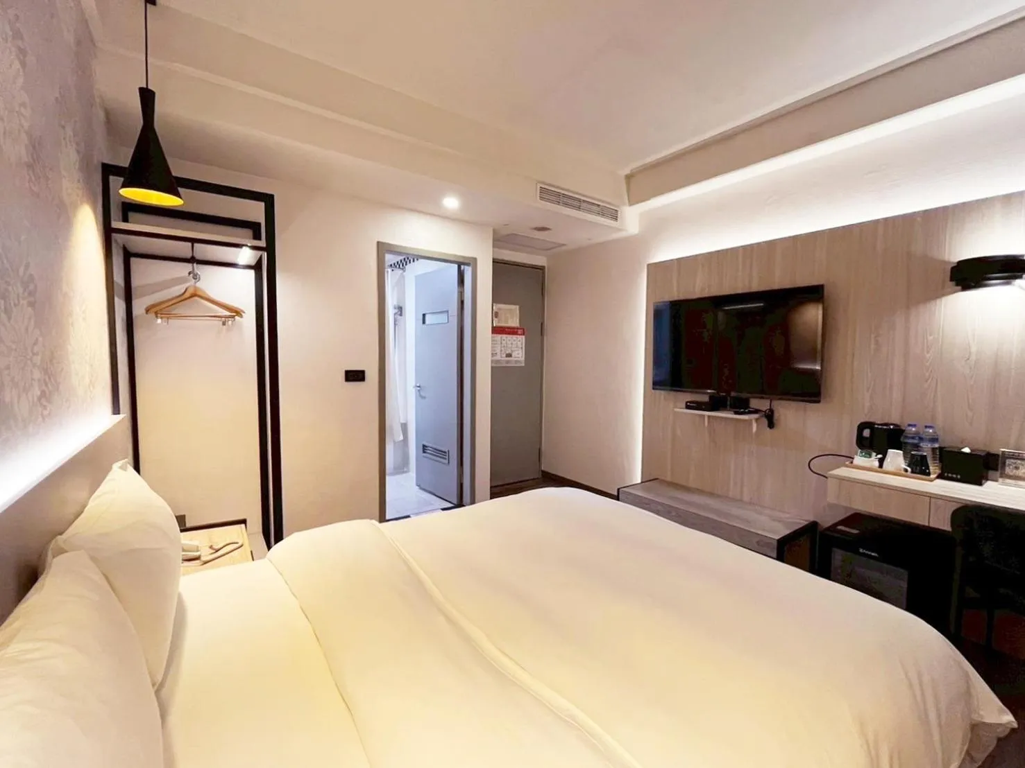 Bed in Dolamanco Hotel