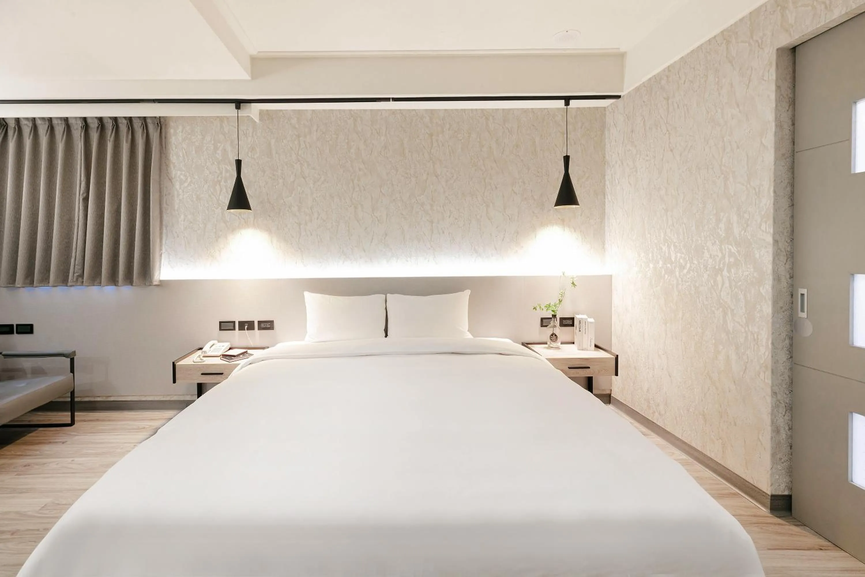 Bed in Dolamanco Hotel