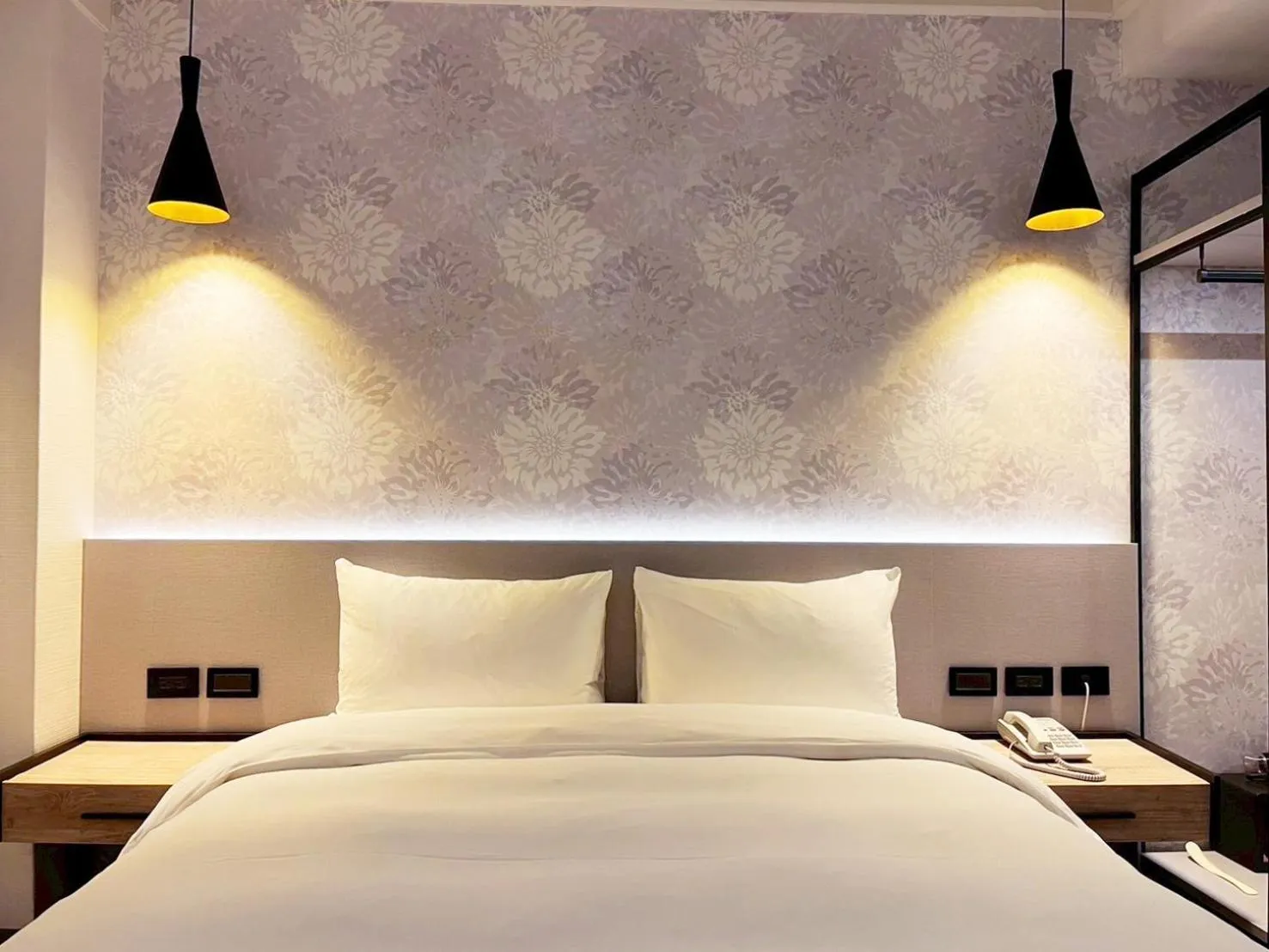 Bed in Dolamanco Hotel