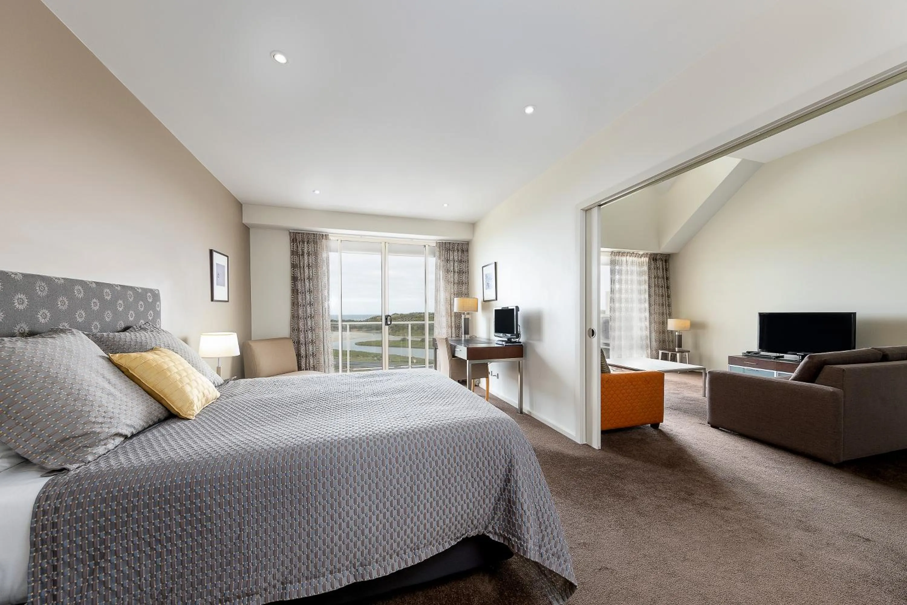 Bed in Lady Bay Resort