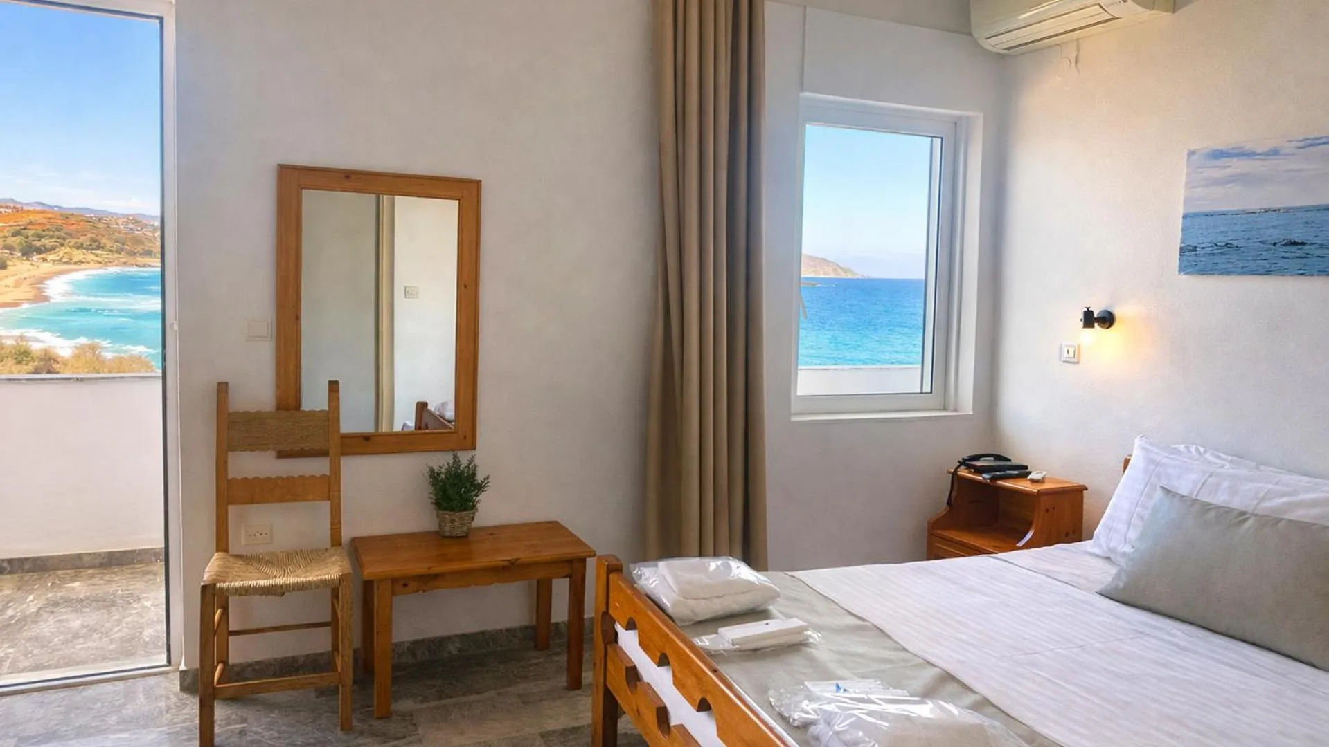 Bedroom, Bed in Klinakis Beach Hotel