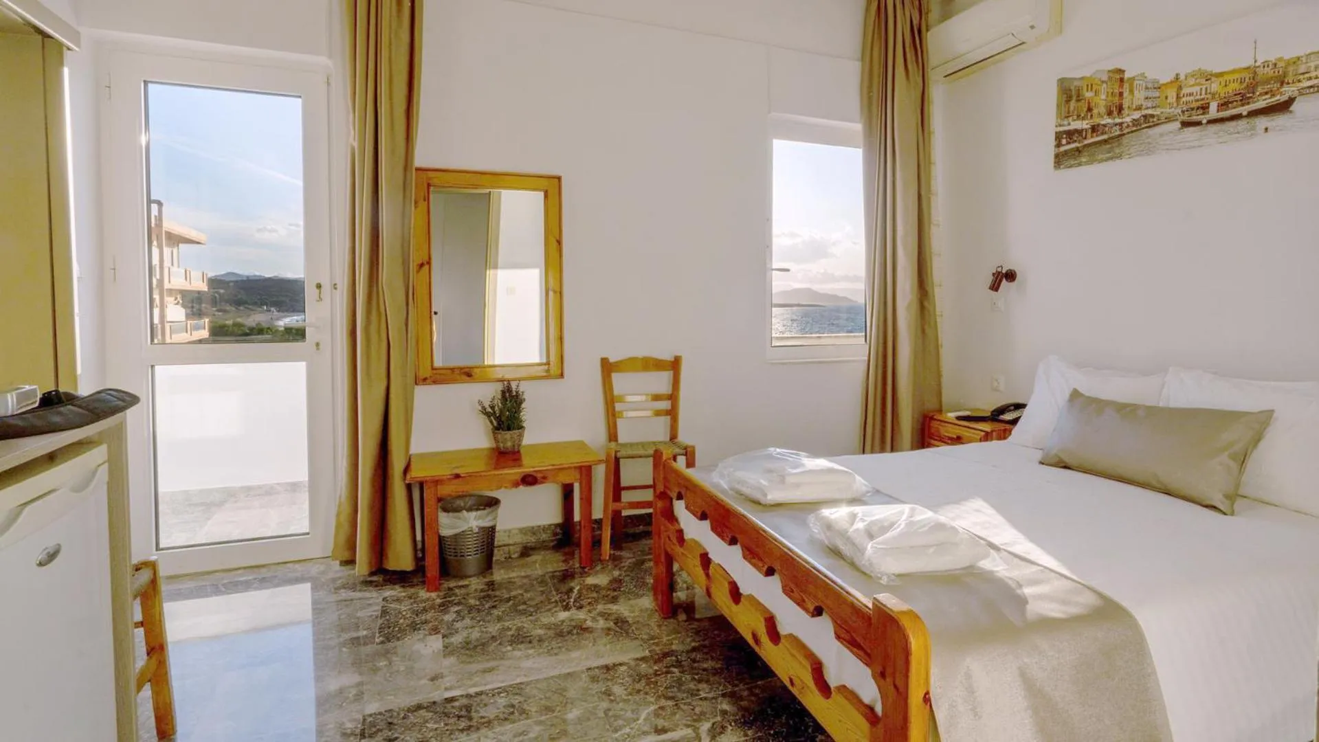 View (from property/room), Bed in Klinakis Beach Hotel