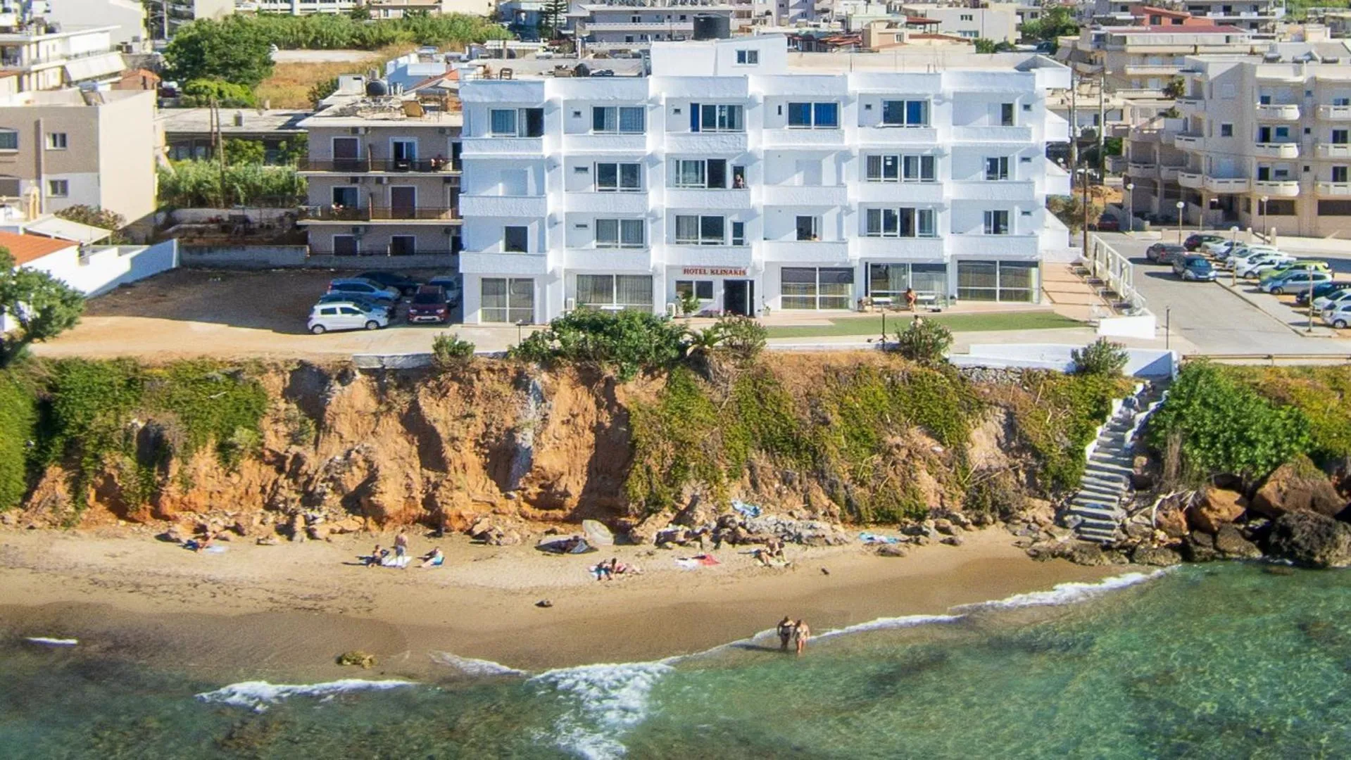 Beach in Klinakis Beach Hotel