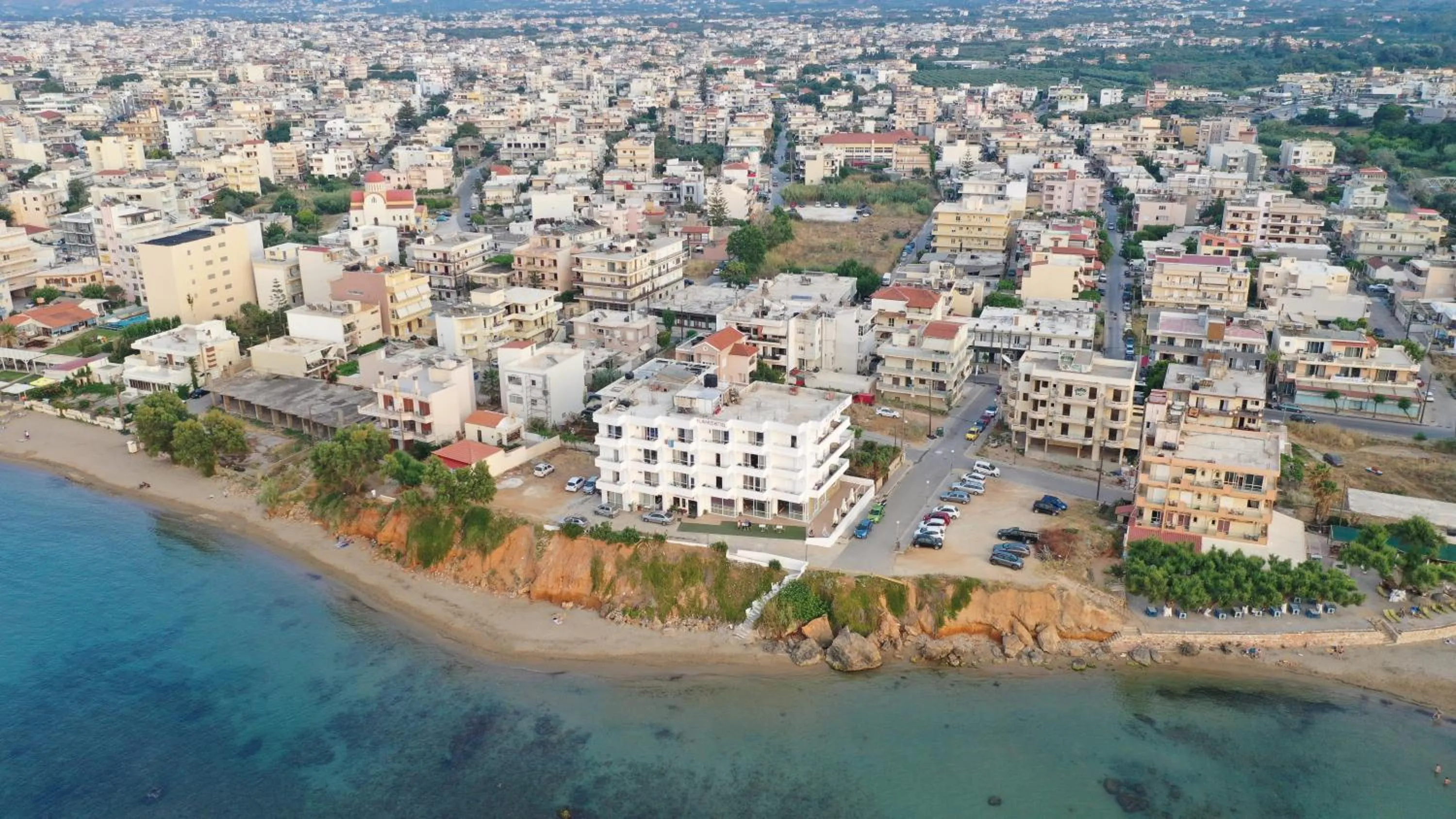 Property building in Klinakis Beach Hotel