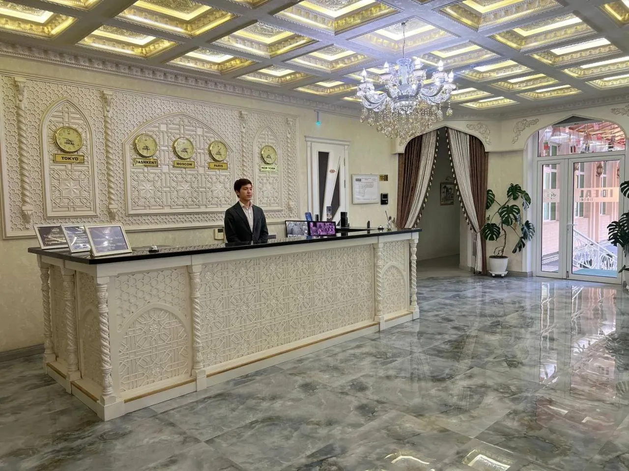 Lobby or reception in Ideal Hotel