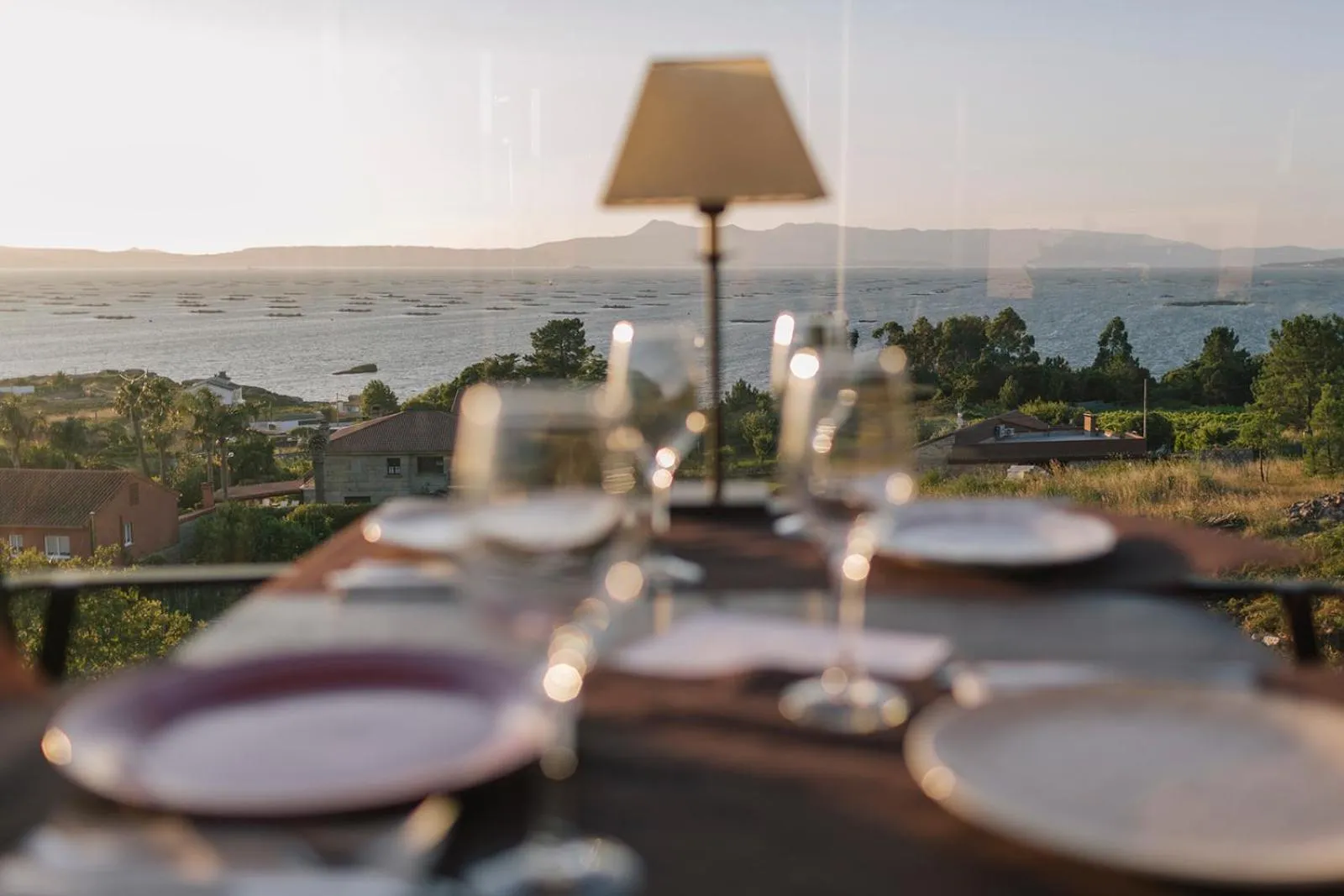 Restaurant/places to eat in Hotel O Castro