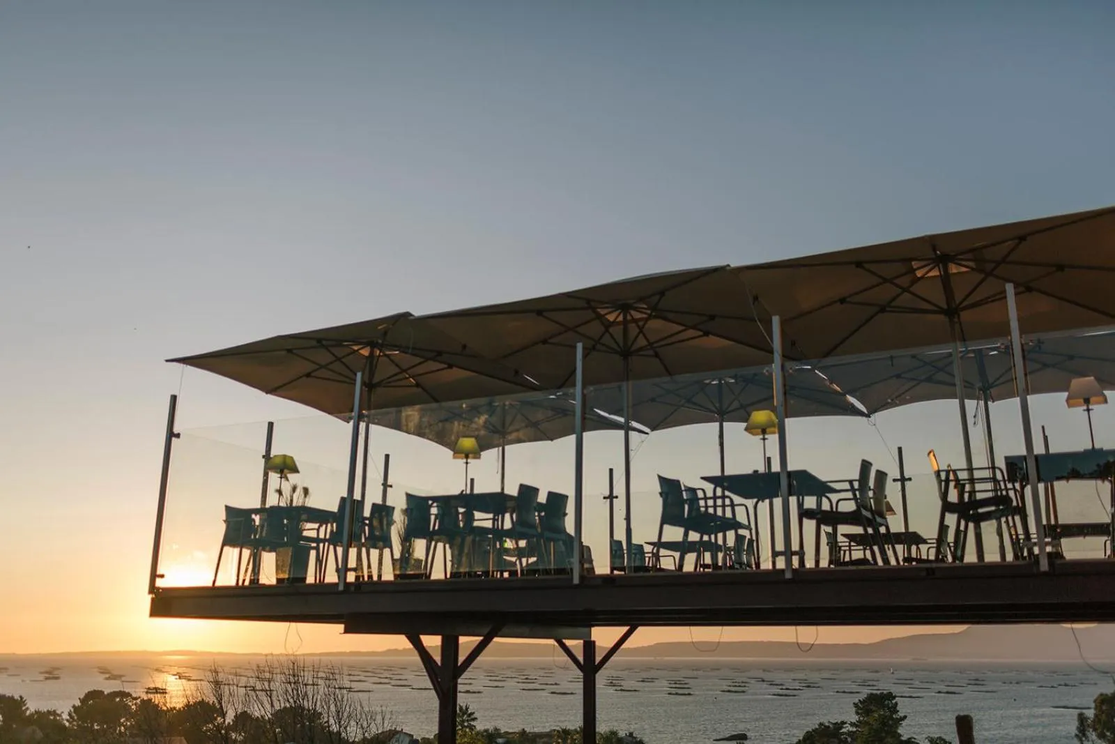 Restaurant/places to eat in Hotel O Castro