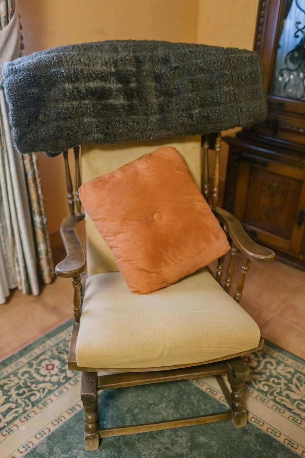 Communal lounge/ TV room in Hotel O Castro