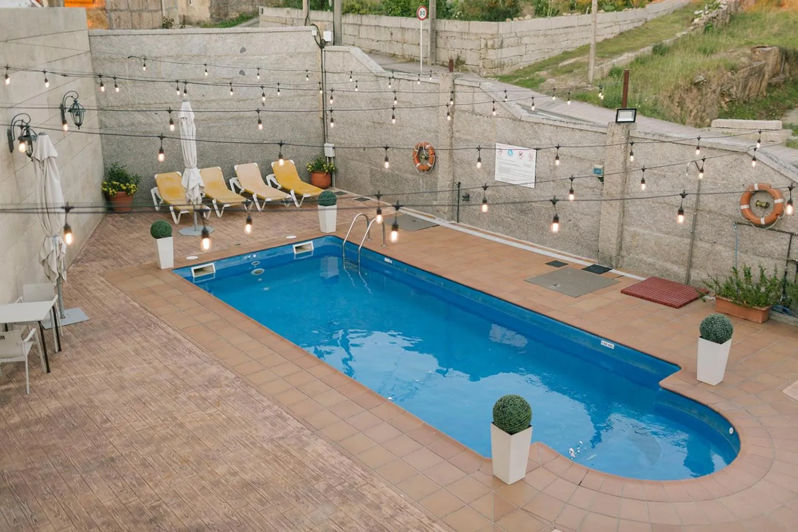 Swimming pool in Hotel O Castro