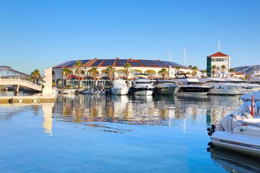 Marina Frapa Resort Rogoznica