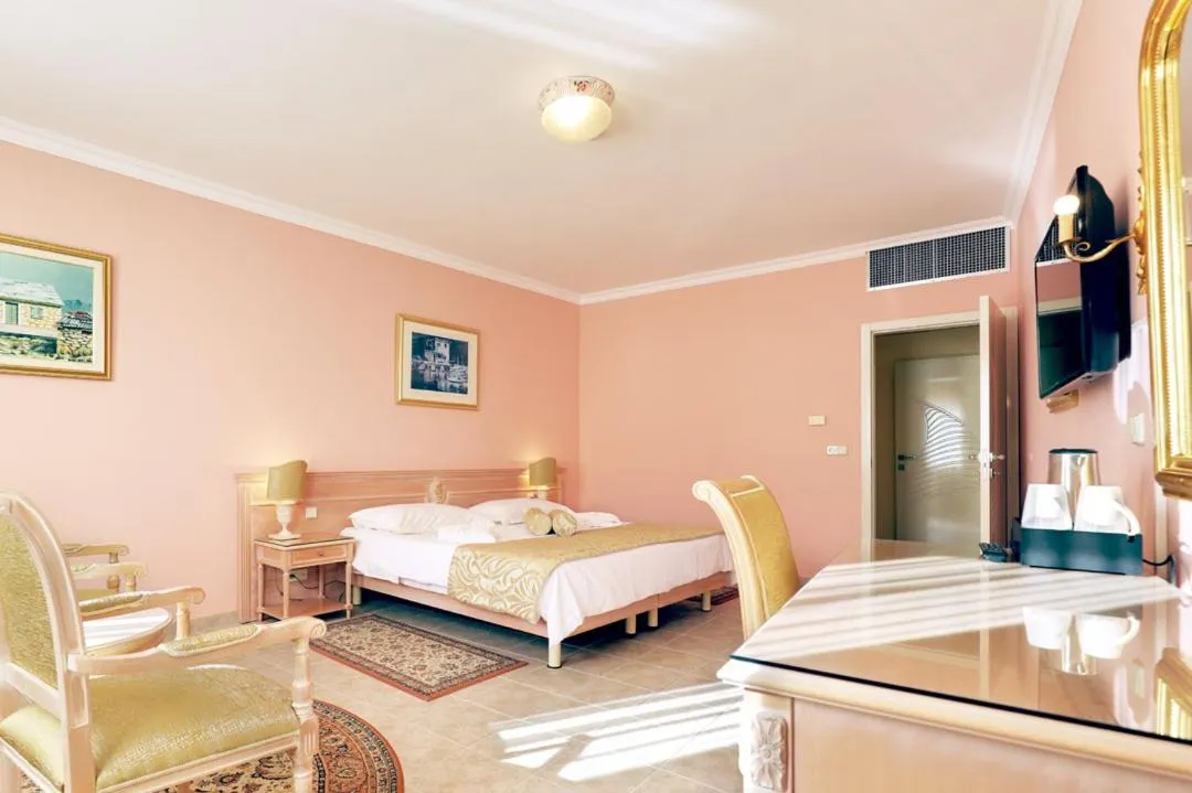 Bed in Marina Frapa Resort Rogoznica