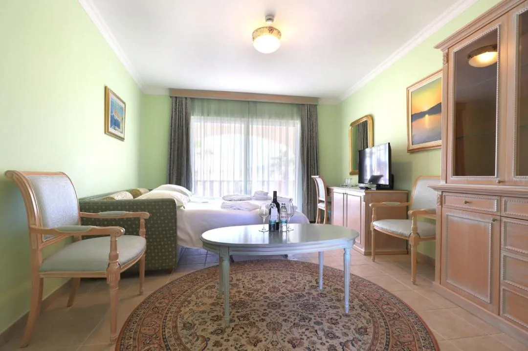 Bed in Marina Frapa Resort Rogoznica