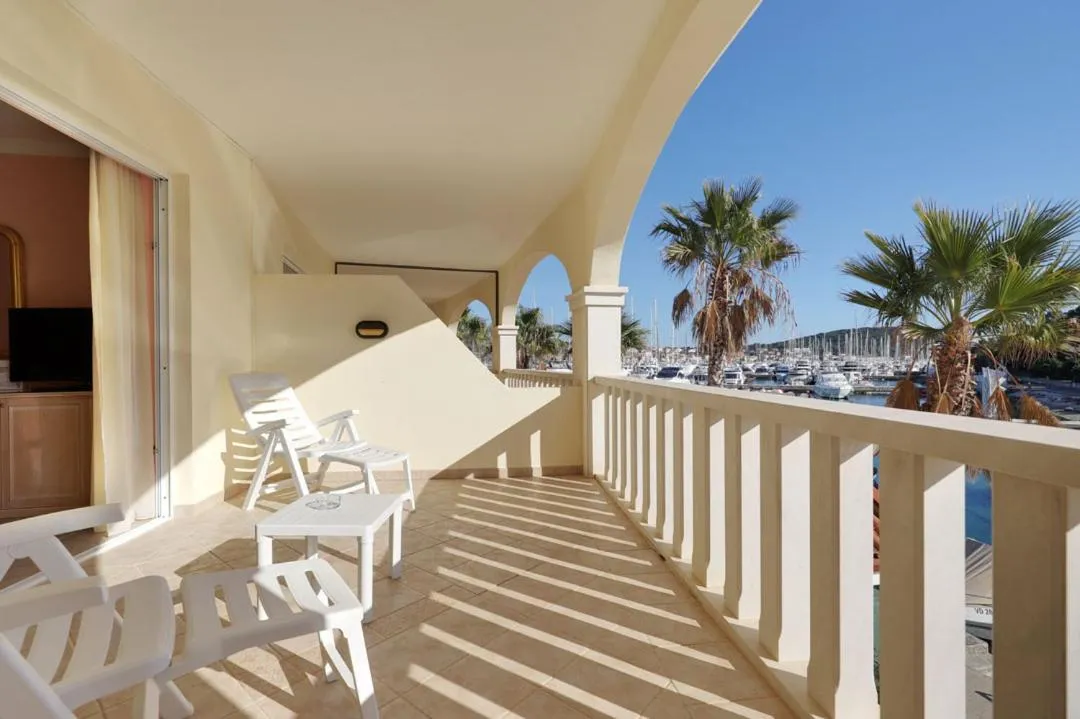 Marina Frapa Resort Rogoznica