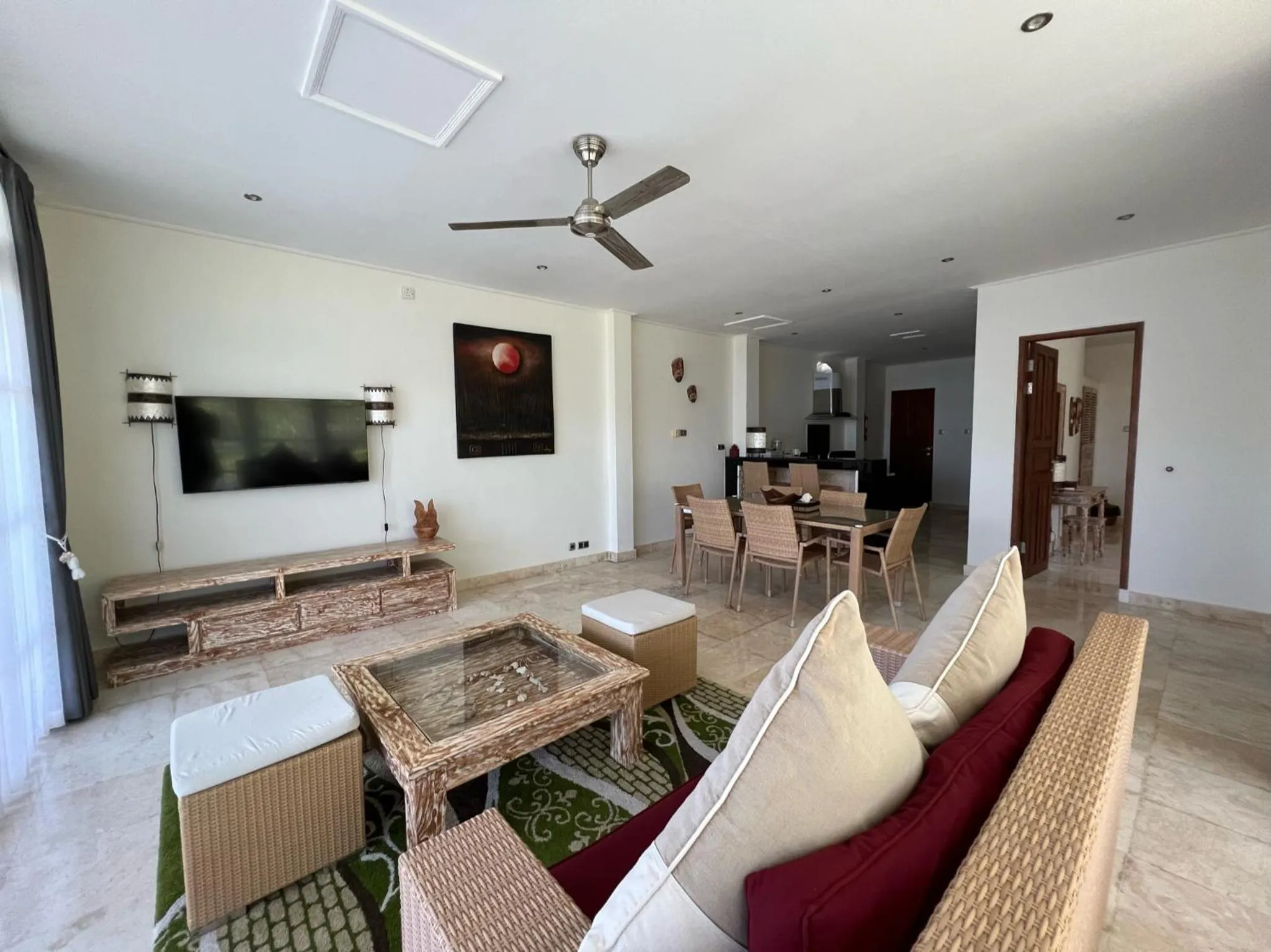 TV and multimedia in Puri Wirata Dive Resort and Spa Amed