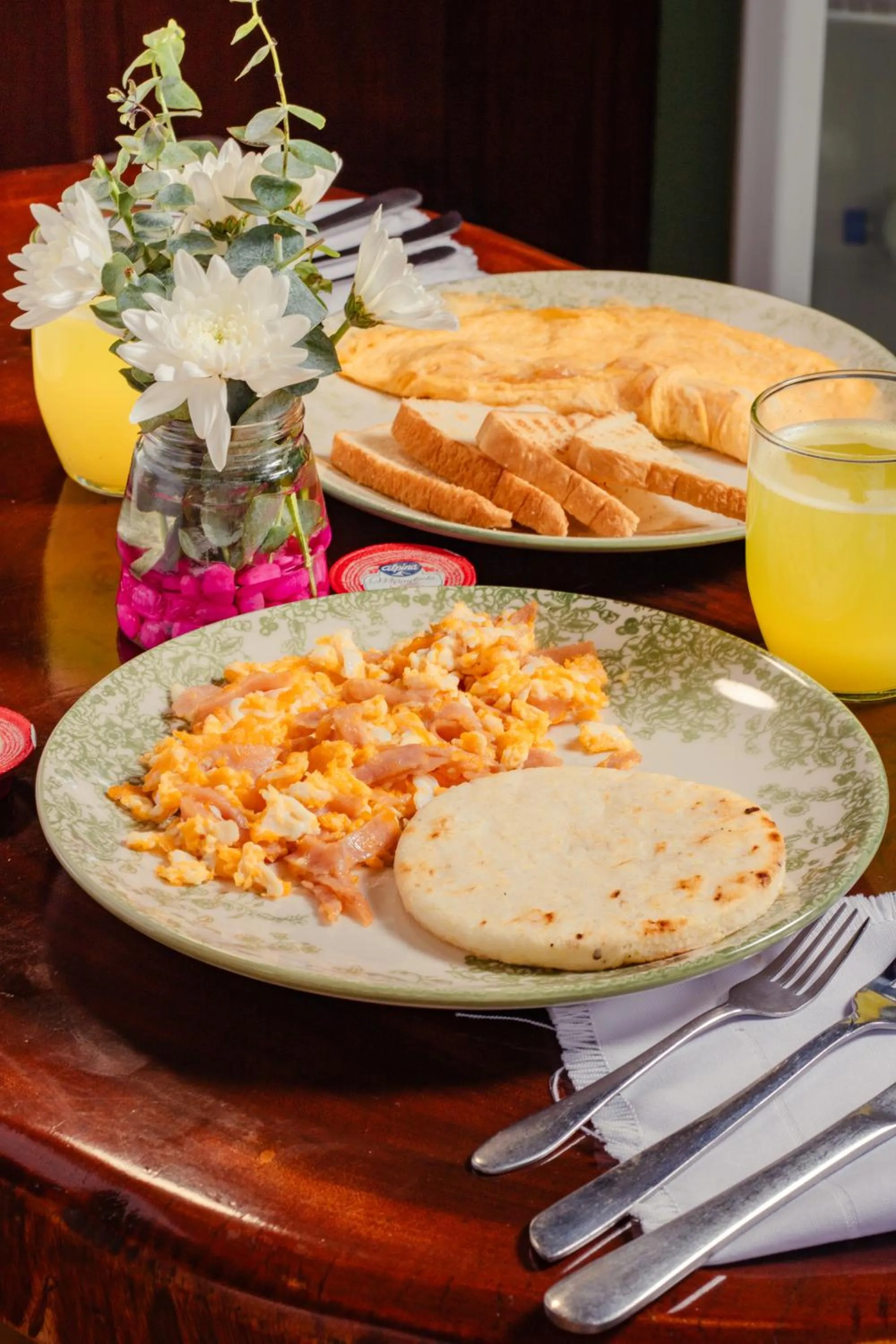 Restaurant/places to eat in Hotel Casa Centenario Getsemaní