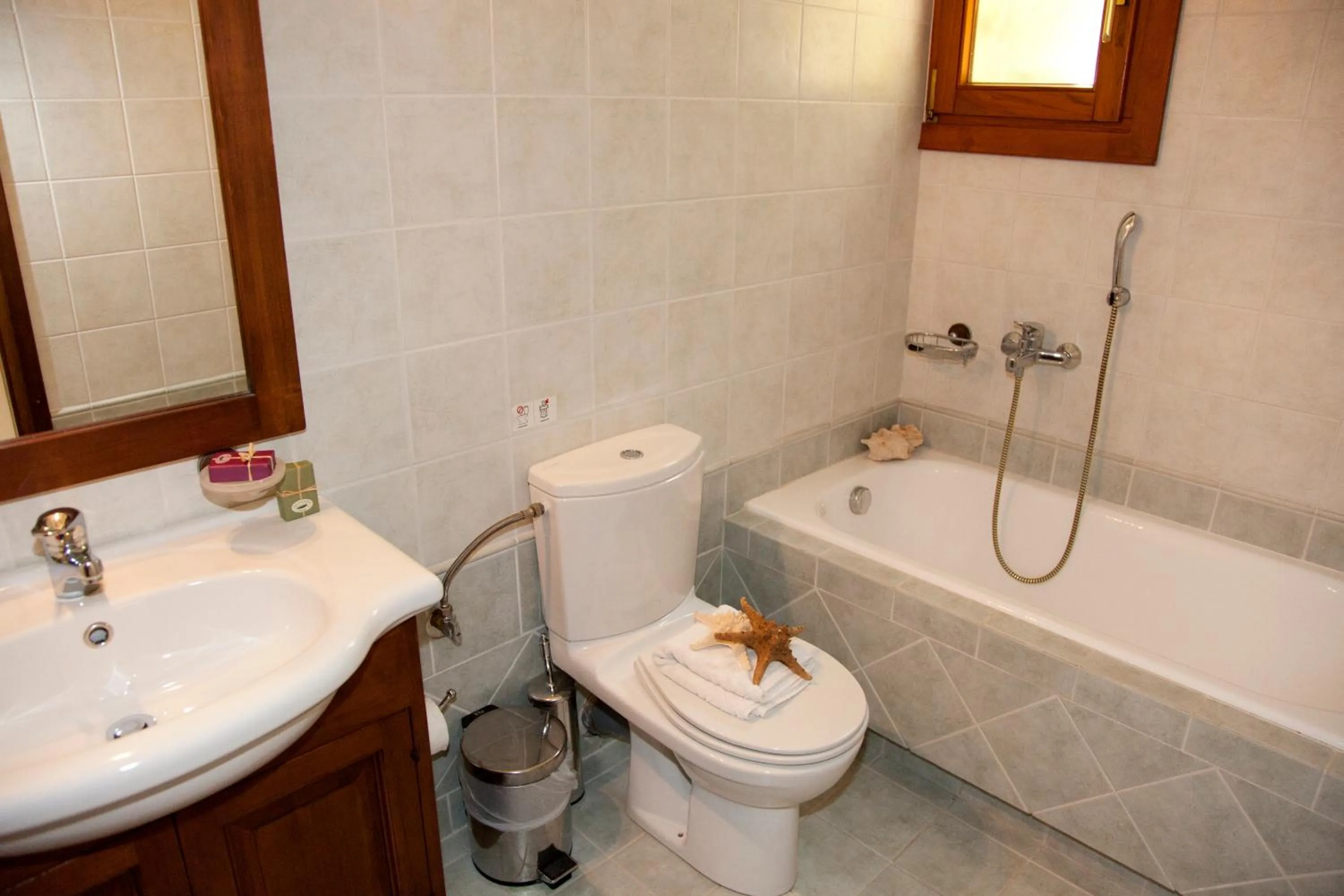 Toilet in Mylos Hotel Apartments