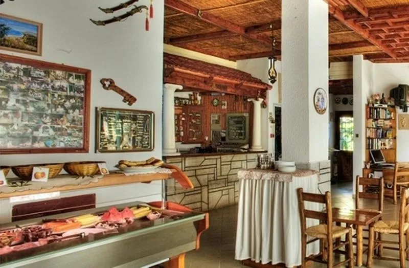 Food in Armonia Hotel