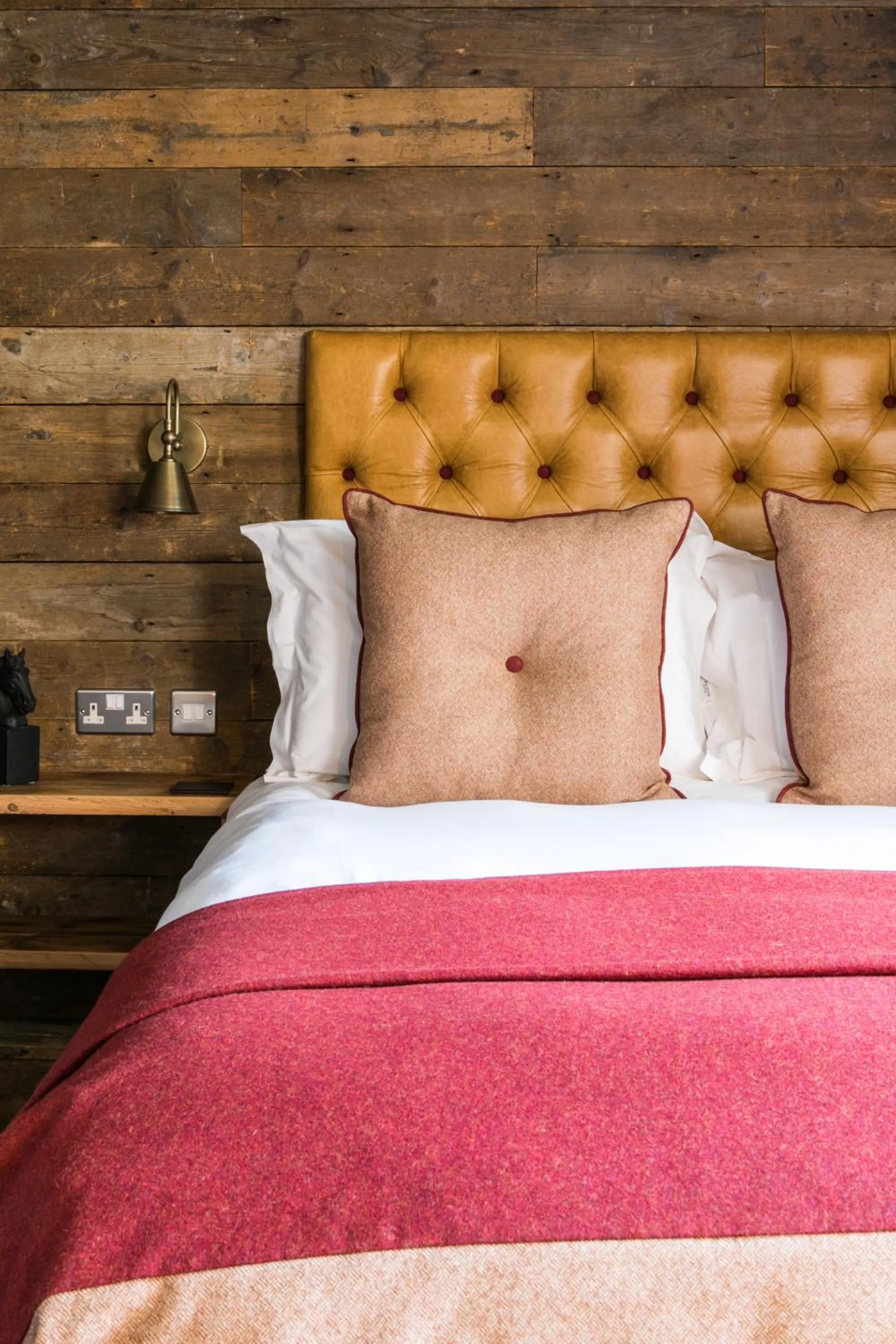 Bed in The Green Dragon Inn