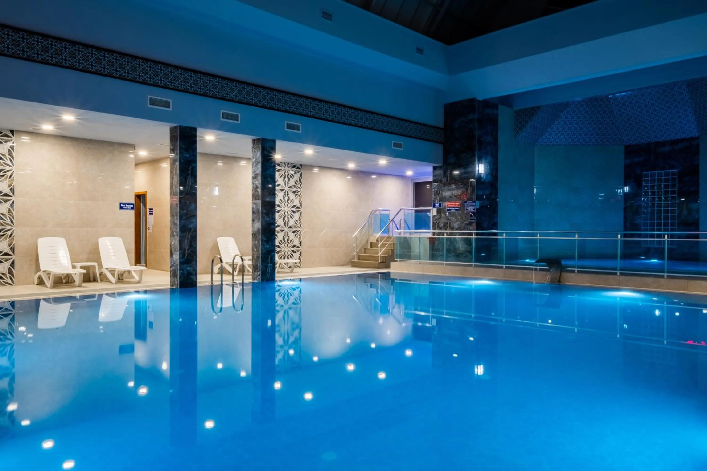 Swimming pool in Spa Hotel Colossae Thermal