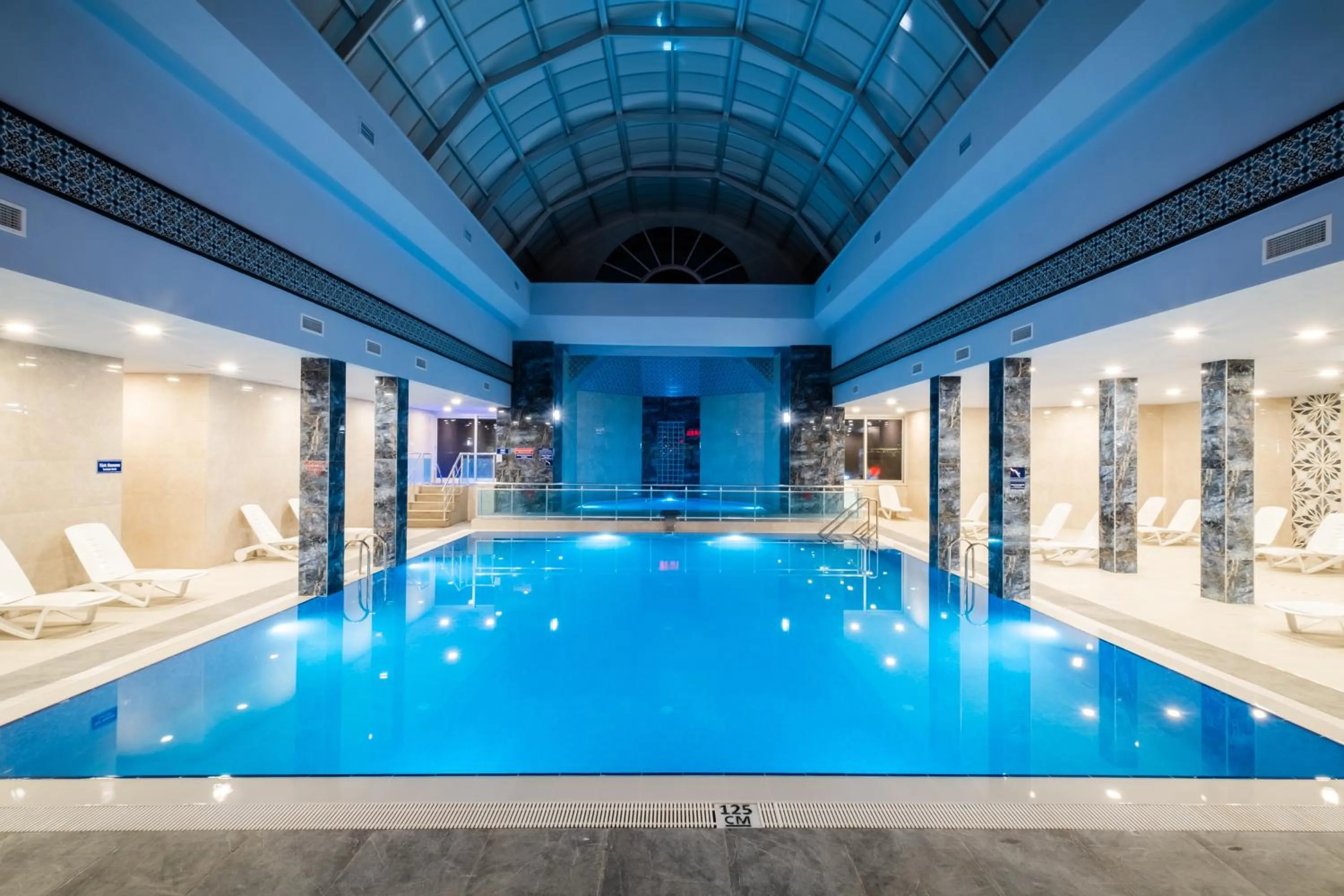 Swimming pool in Spa Hotel Colossae Thermal