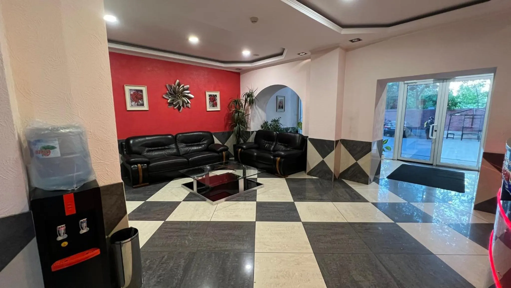 Property building in JEPPESEN RESIDENCE