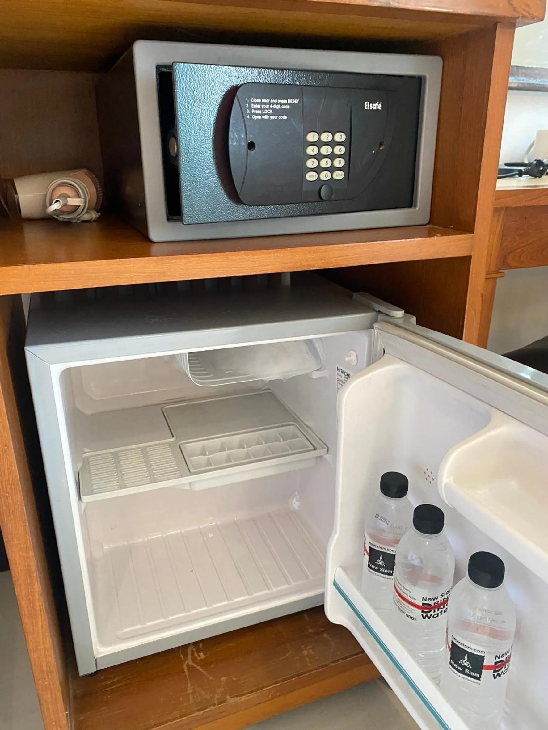 minibar in New Siam II