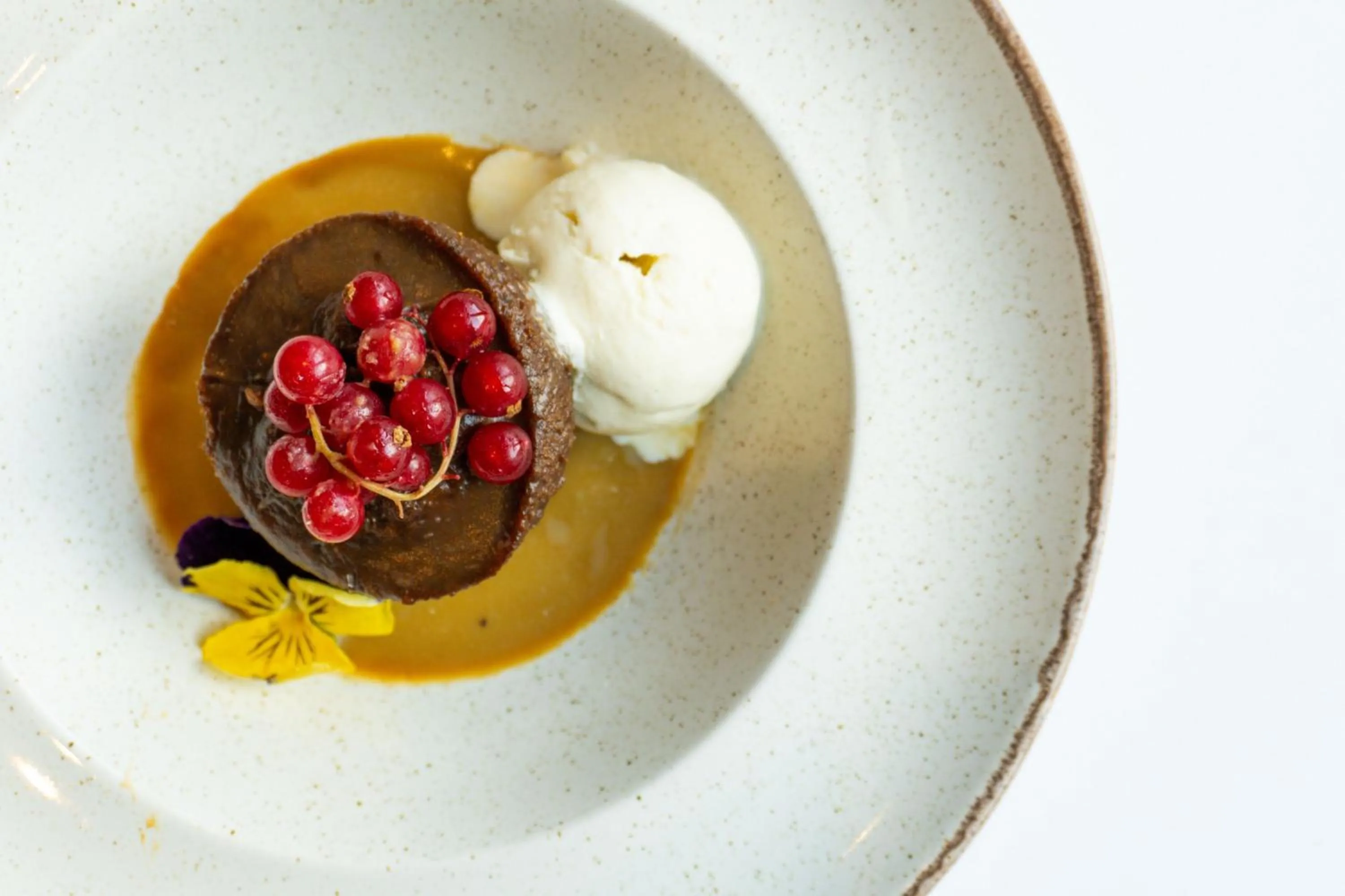 Restaurant/places to eat in Aloft London Excel