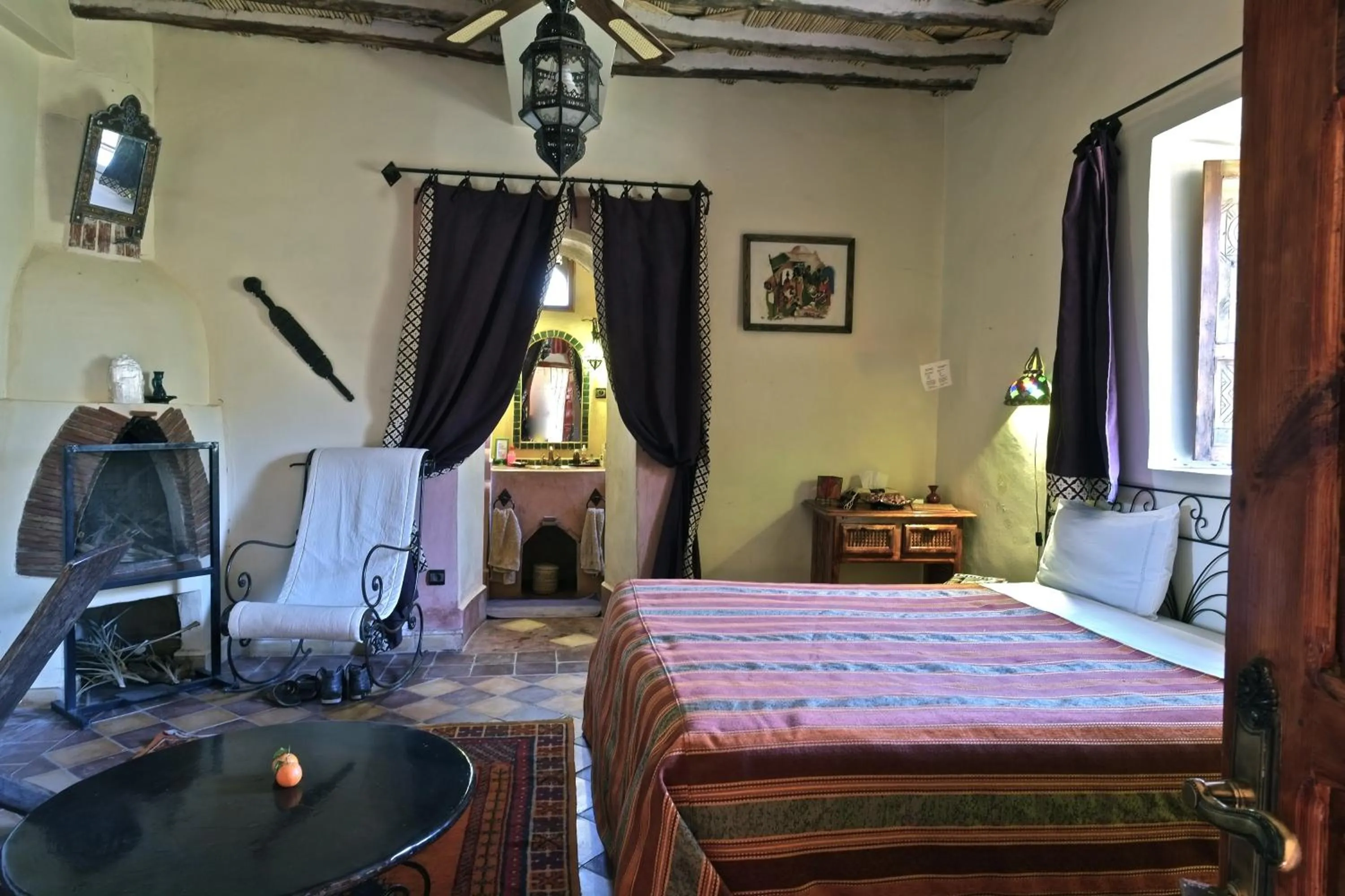 Photo of the whole room in Sawadi Ecolodge
