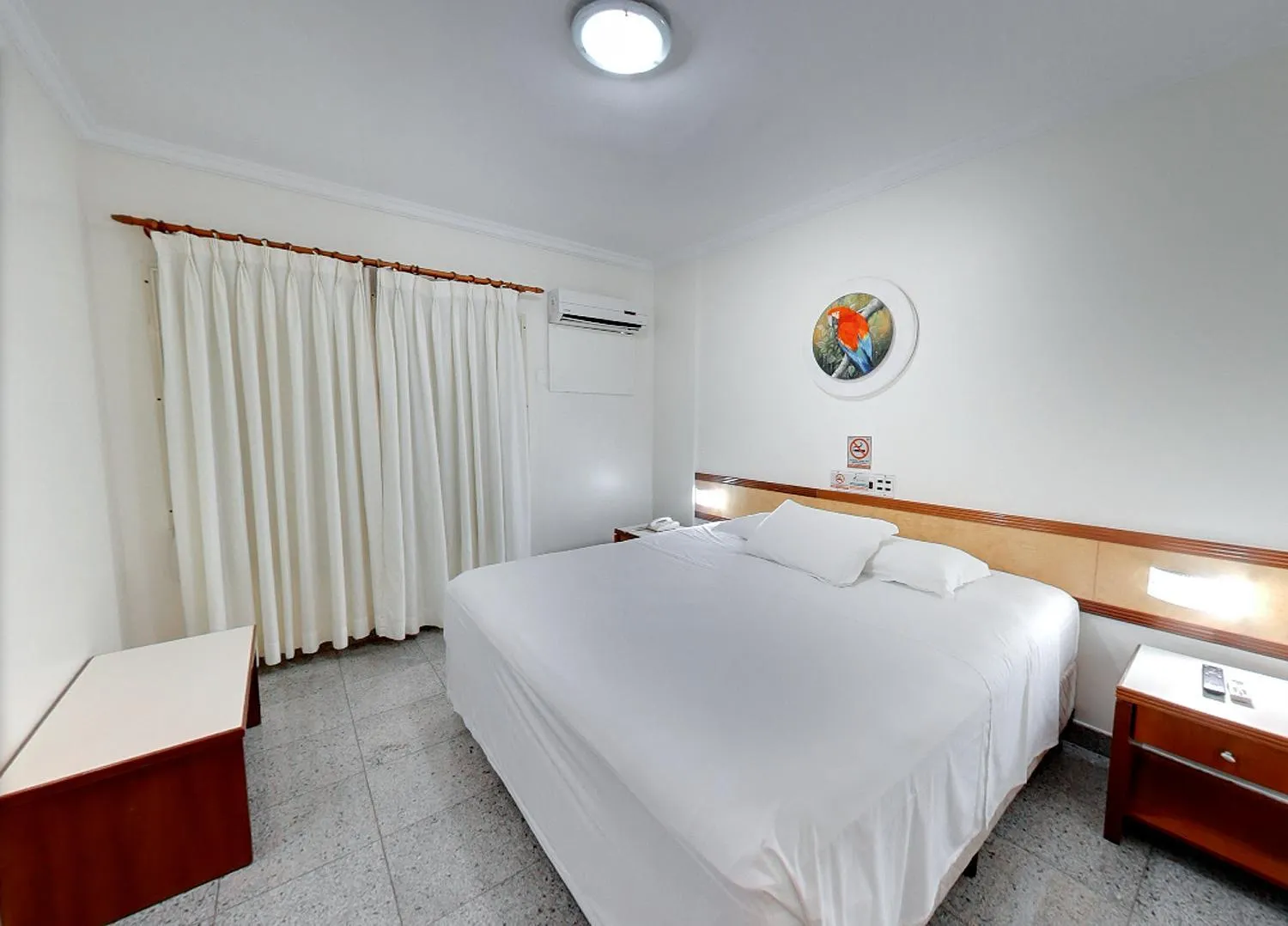 Bed in Amazon Taiamã Hotel